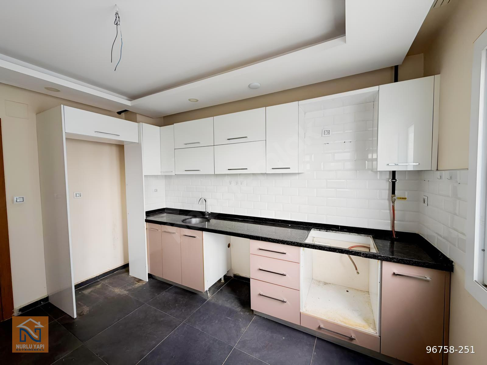 STADYUMA YAKIN Hasarsız,Kombili Kapalı Mutfak 2+1 Kiralık Daire
