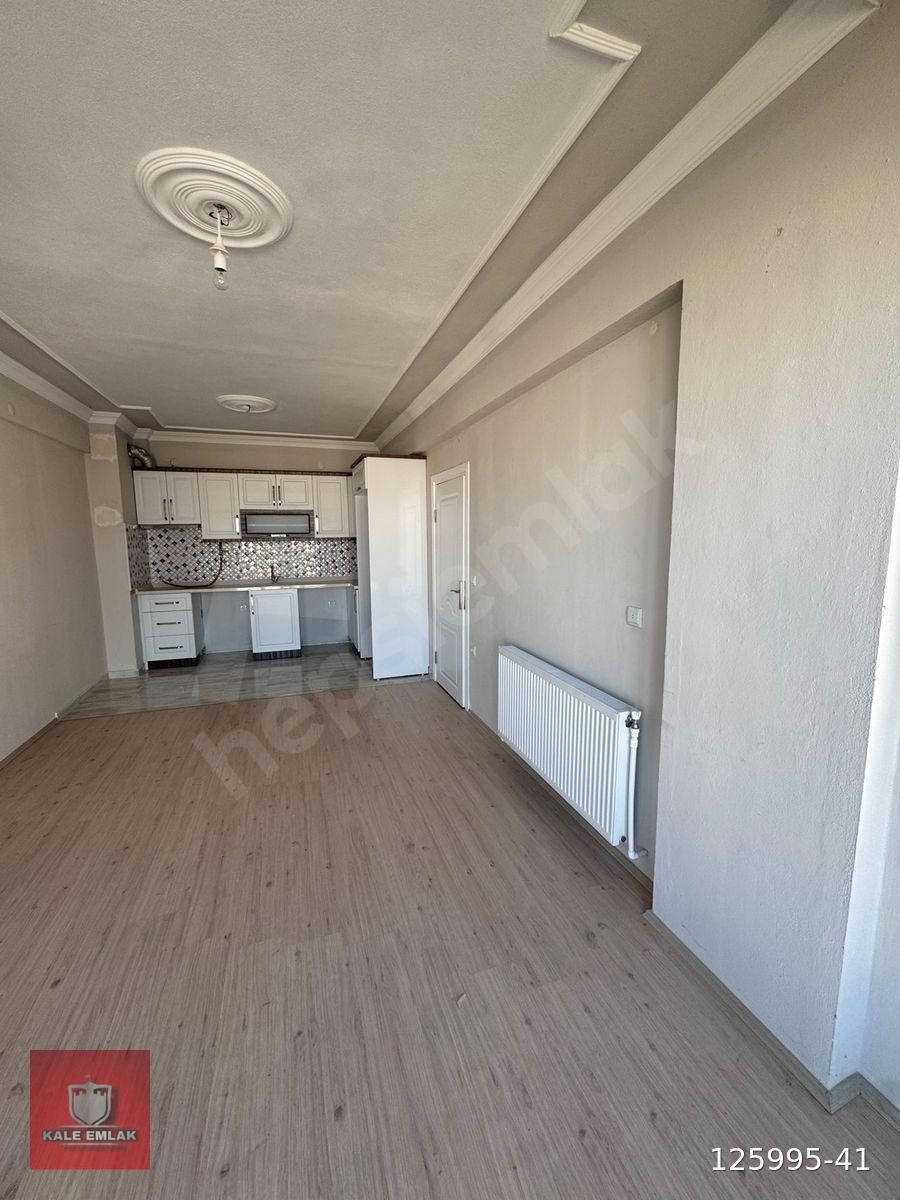 KALE EMLAK’TAN – SİNOP GERZE ATATÜRK MAHALLESİ ASANSÖRLÜ BİNADA SATILIK 2+1 DAİRE