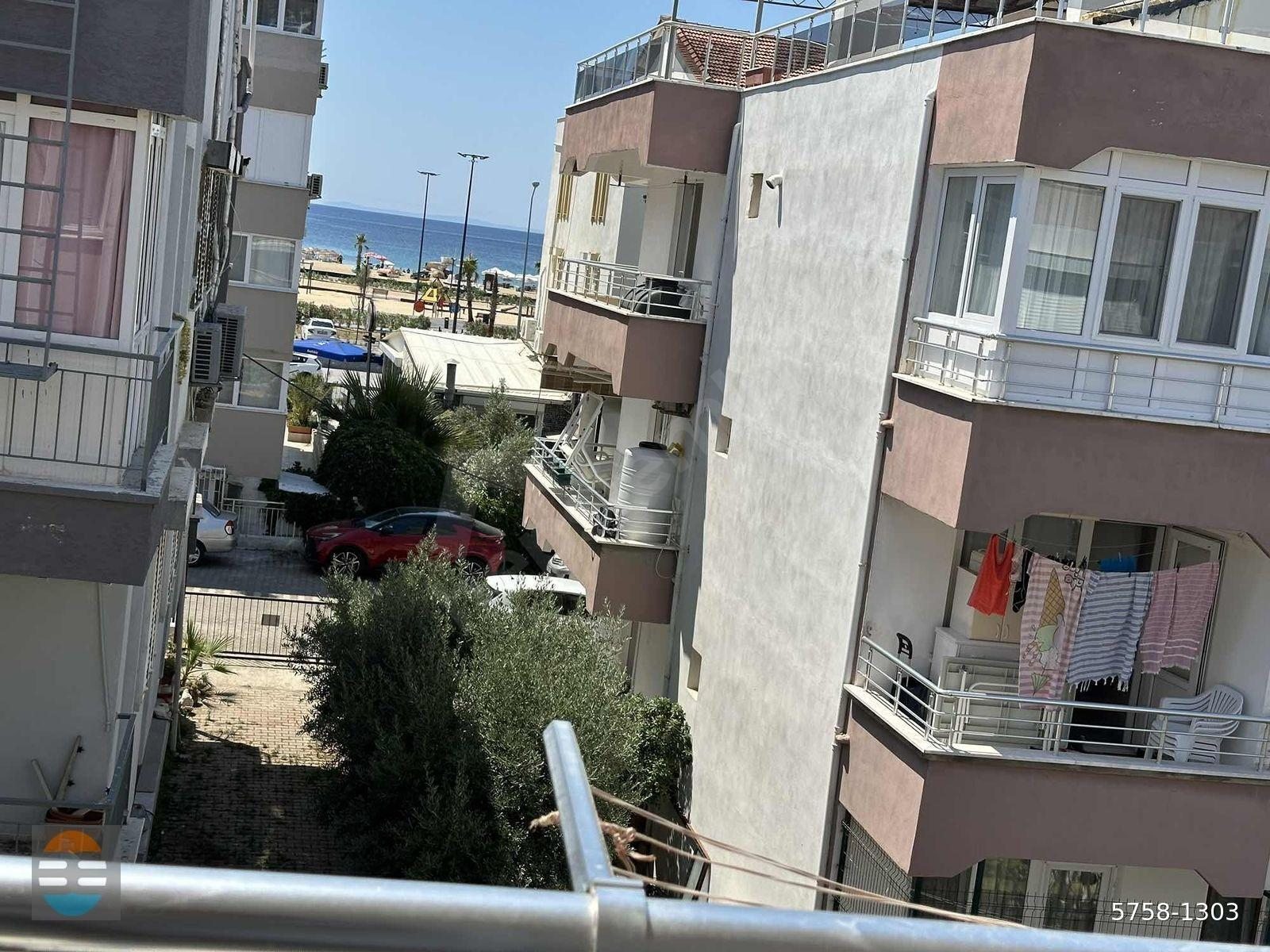 Sarımsaklı Plajına 2. Bina Teraslı Satılık 4+1 Dubleks Daire