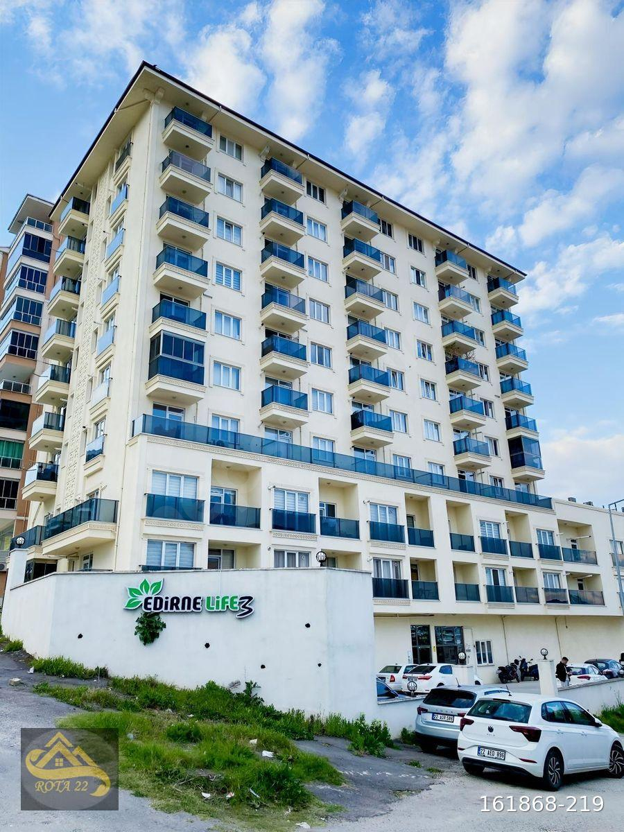 Edirne Atatürk Mah'de Manzaralı 2+0 Kiralık Daire