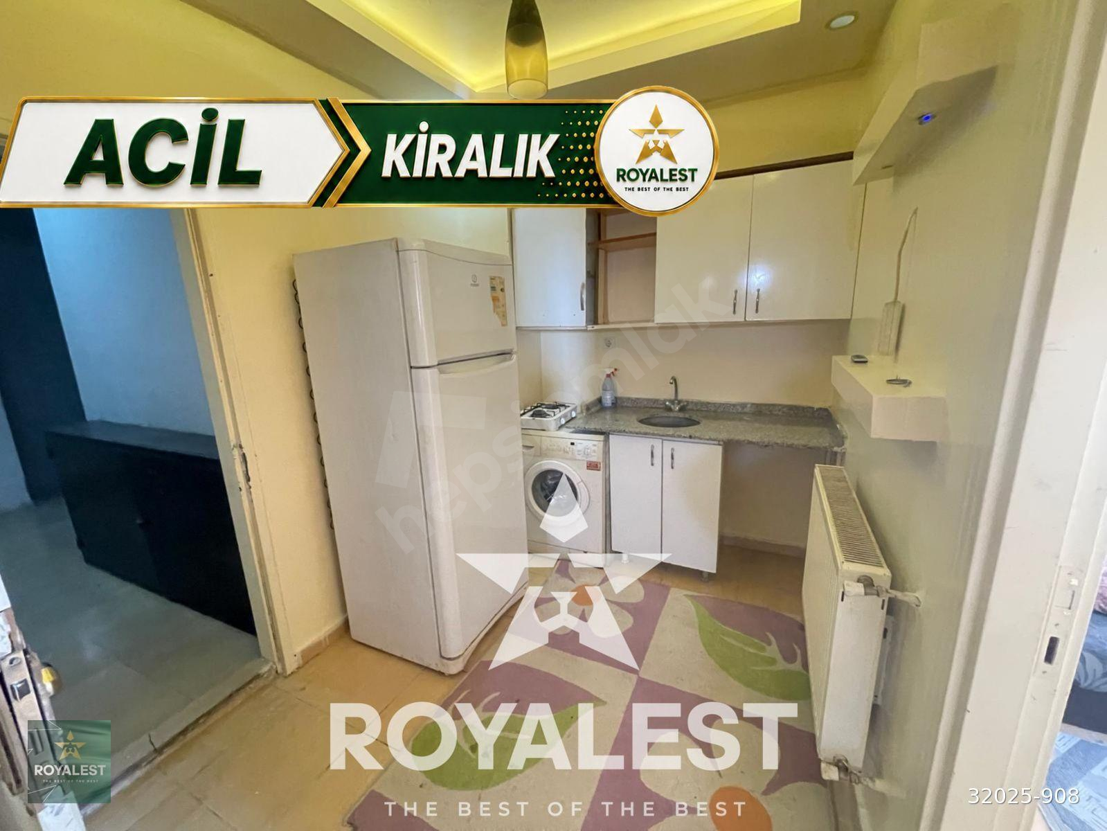 ROYALEST’TEN TRAMVAYA SIFIR ÖZGECAN HAVUZU ARKASINDA NEZİH