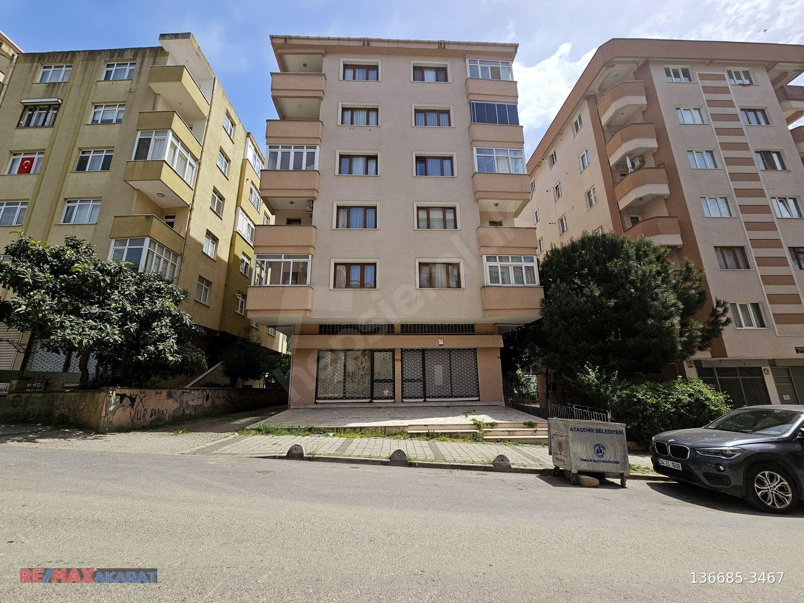İçerenköy Şükran Sokak İçi Yenilenmiş Brüt 130 M2 Satılık 3+1