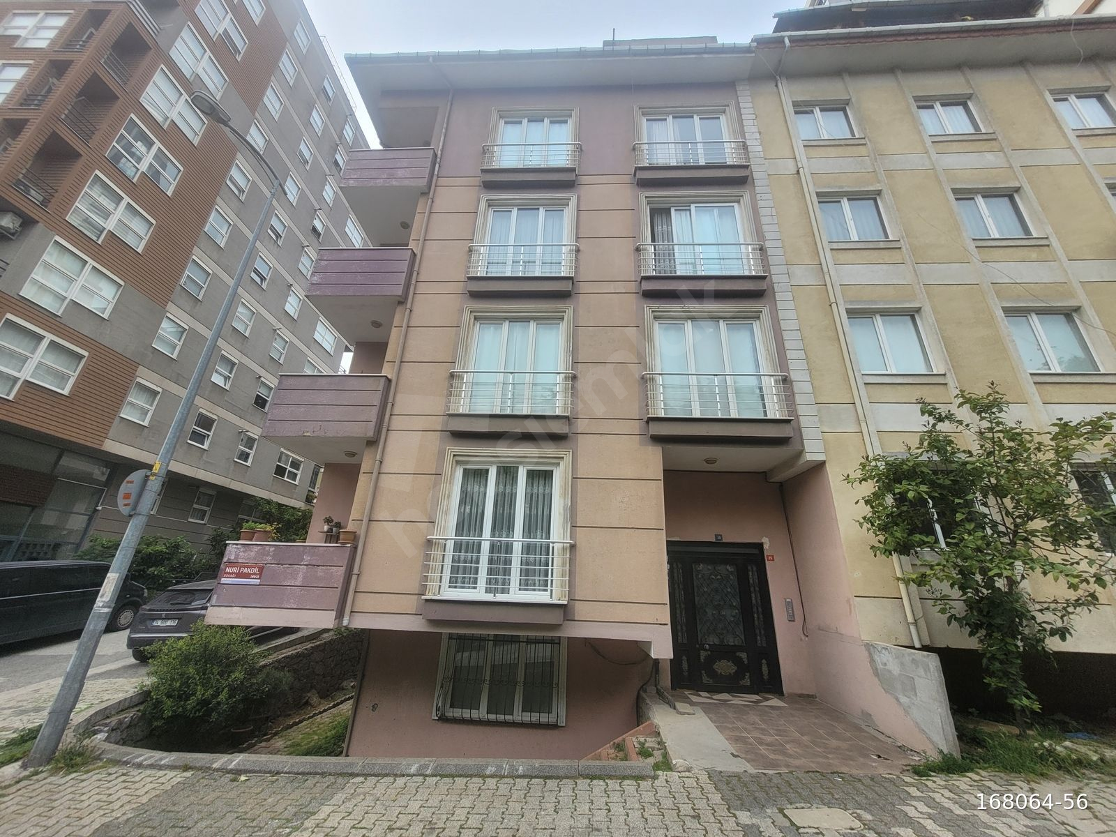 Beka Gm Ataşehir Aşıkveysel Mah.de Geniş 140m2 3+1 Satılık Daire