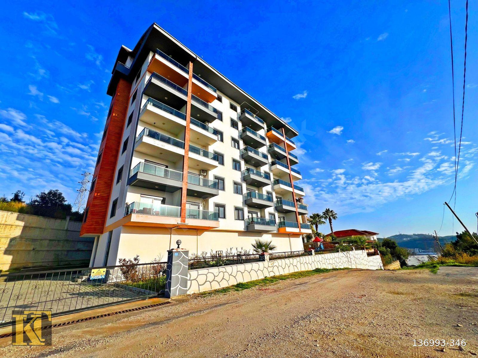 ALANYA DEMİRTAŞTA SATILIK 1+1 SİTE İÇİ HAVUZLU SIFIR LÜKS DAİRE