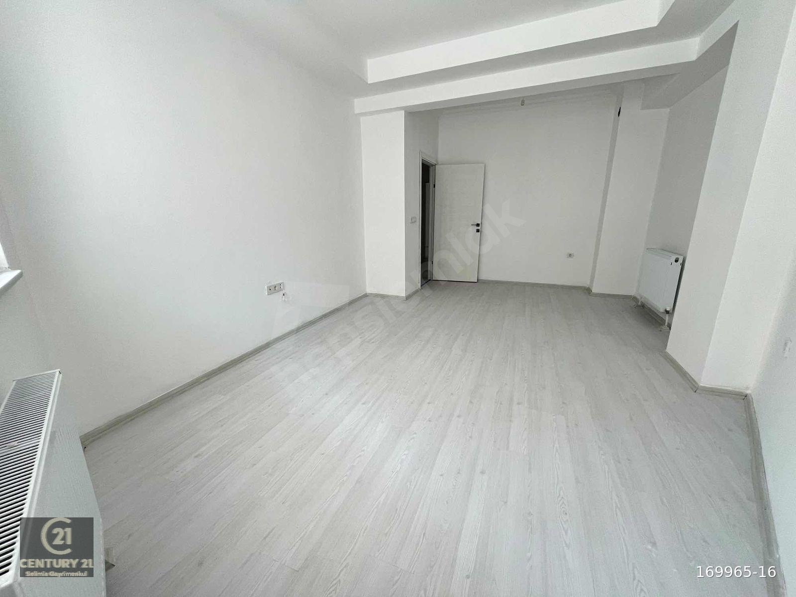 EDİRNE MERKEZ MEYDAN MAH. OTOPARKLI 2+1 SIFIR DAİRE