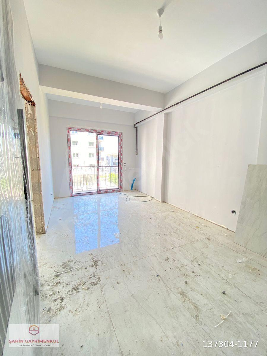 DENİZLİ KARAHASANLI DA SATILIK 1+1 ARA KAT BALKONLU SUİT DAİRE!!!