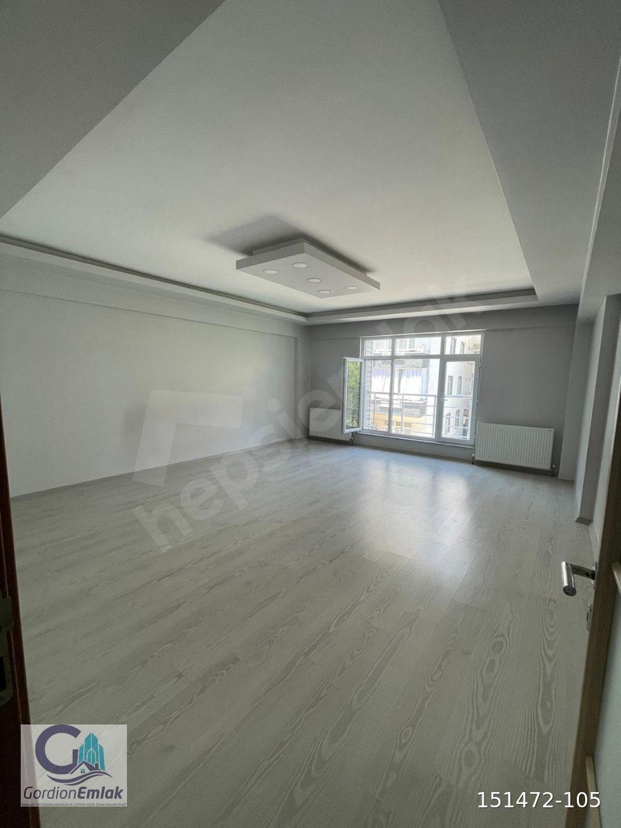 GORDİON EMLAK'TAN MÜKEMMEL KONUMDA 3+1 KİRALIK DAİRE