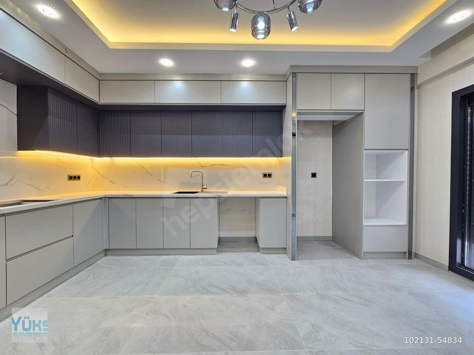 Denizli 1200 evler de 3+1 190 m2 lüks konsept panjurlu önü açık fırsat satılık daire
