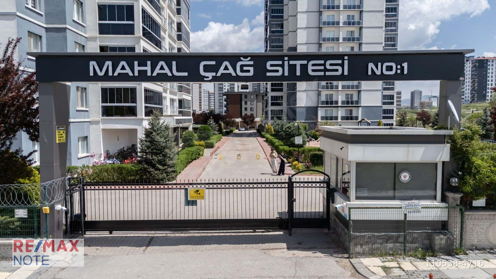 SUSUZ MAHAL ÇAĞ SİTESİ EXTRA YAPILI SATILIK 4+1 DAİRE