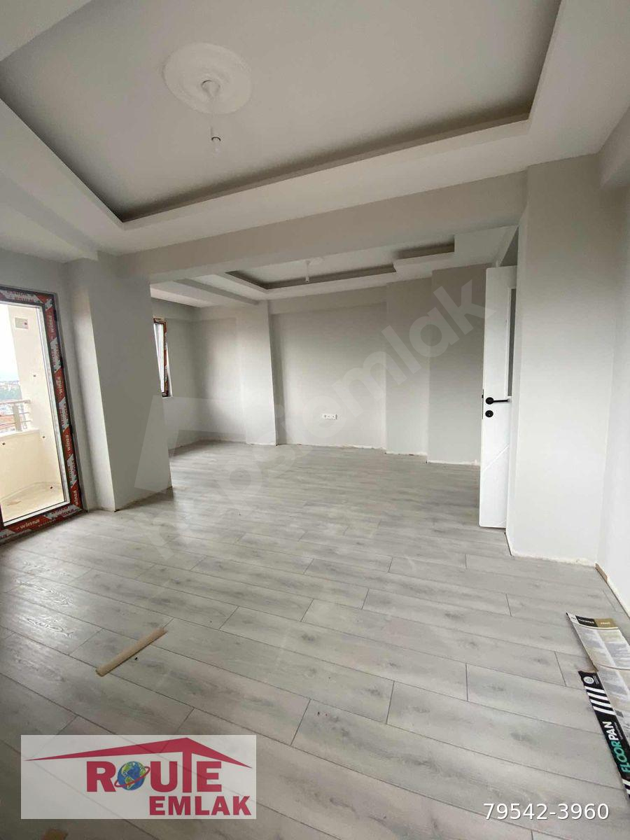 Derince Sırrı Paşa Mahallesi'nde satılık çatı dubleks daire