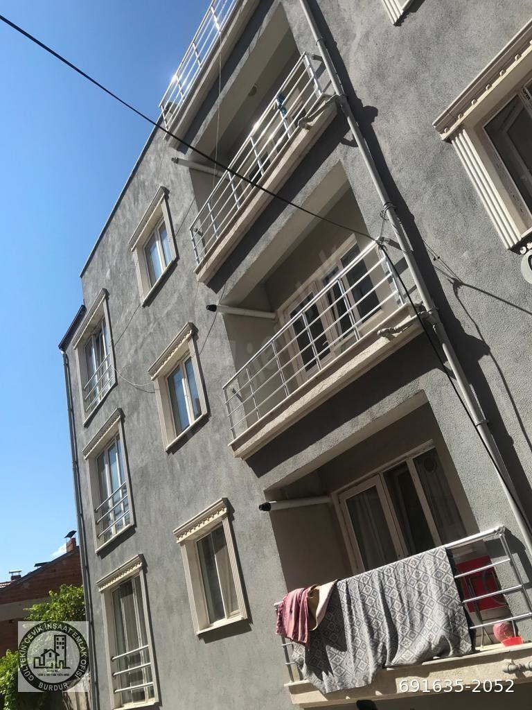 BURDUR MERKEZ YENİ MAH. EŞYALI KİRALIK 2+1 DUBLEKS ALT KATI