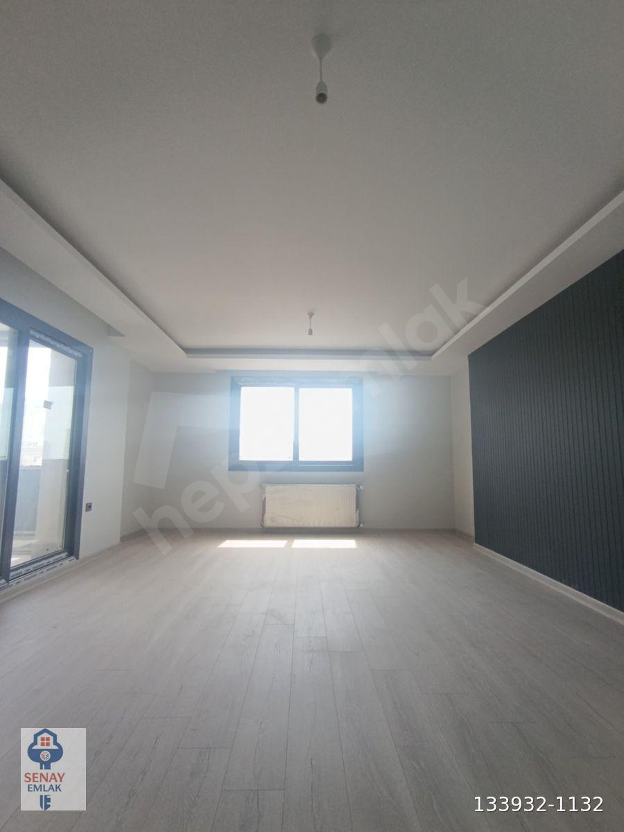 TÜRKMENBAŞI BULVARI ÜZERİ , ARAKAT 4+1 K.MUTFAK LÜX DAİRE