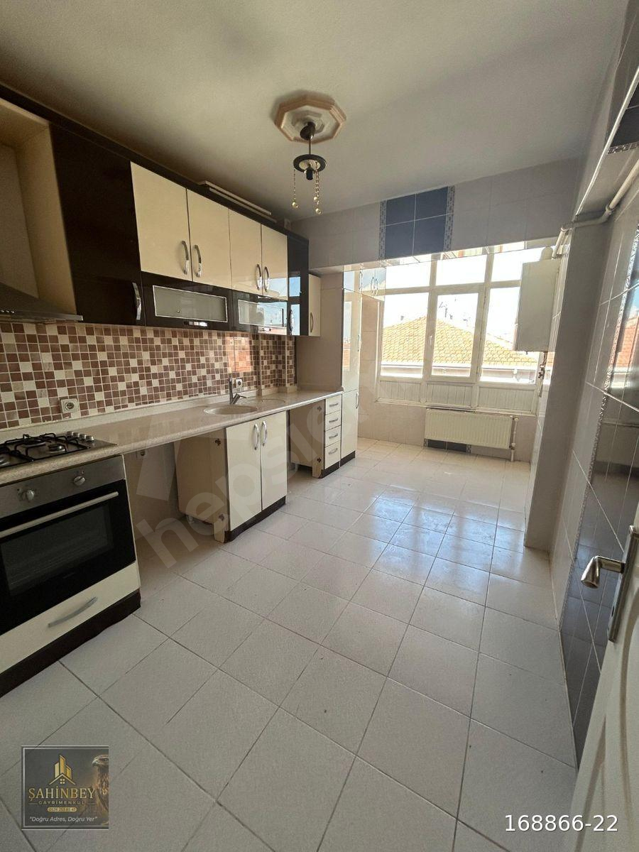 ŞAHİNBEY GAYRİMENKUL'DEN AKŞEMSETTİN MAH. 3+1 110m² FULL YAPILI KİRALIK DAİRE