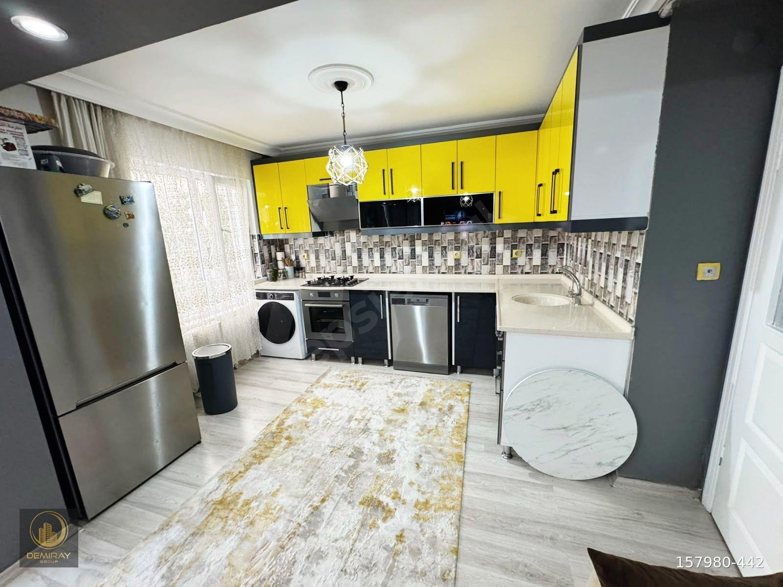 OVACIK MH'DE 1.KATTA 3+1 FULL + FULL YAPILI YENİ BİNA ACİL SATLK