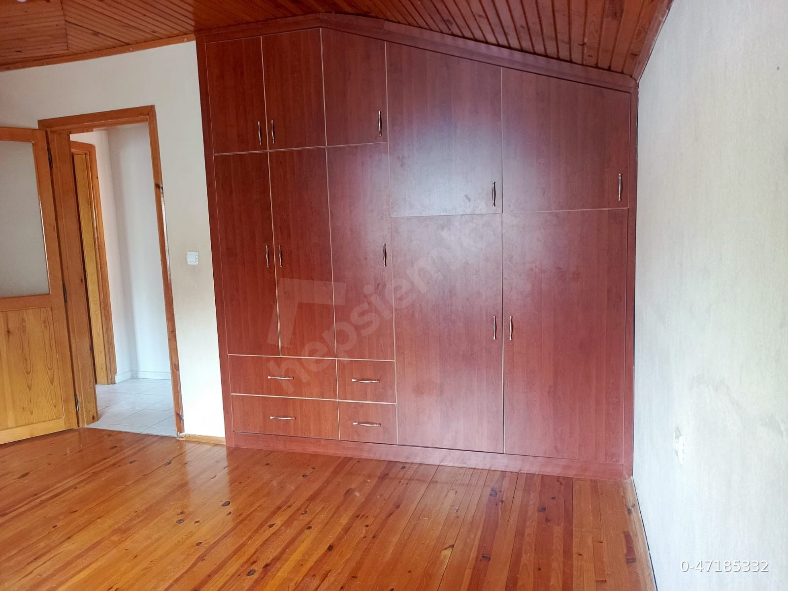 KİRALIK DAİRE ÇATI KATI