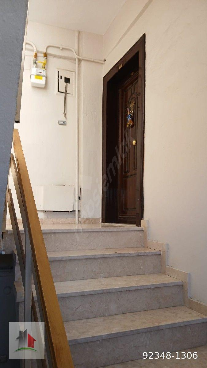 GÖLCÜK-YENİMAHALLE KAPALI PAZAR YANINDA 3+1 110 M2 YERDEN YÜKSEK ZEMİN KAT DAİRE
