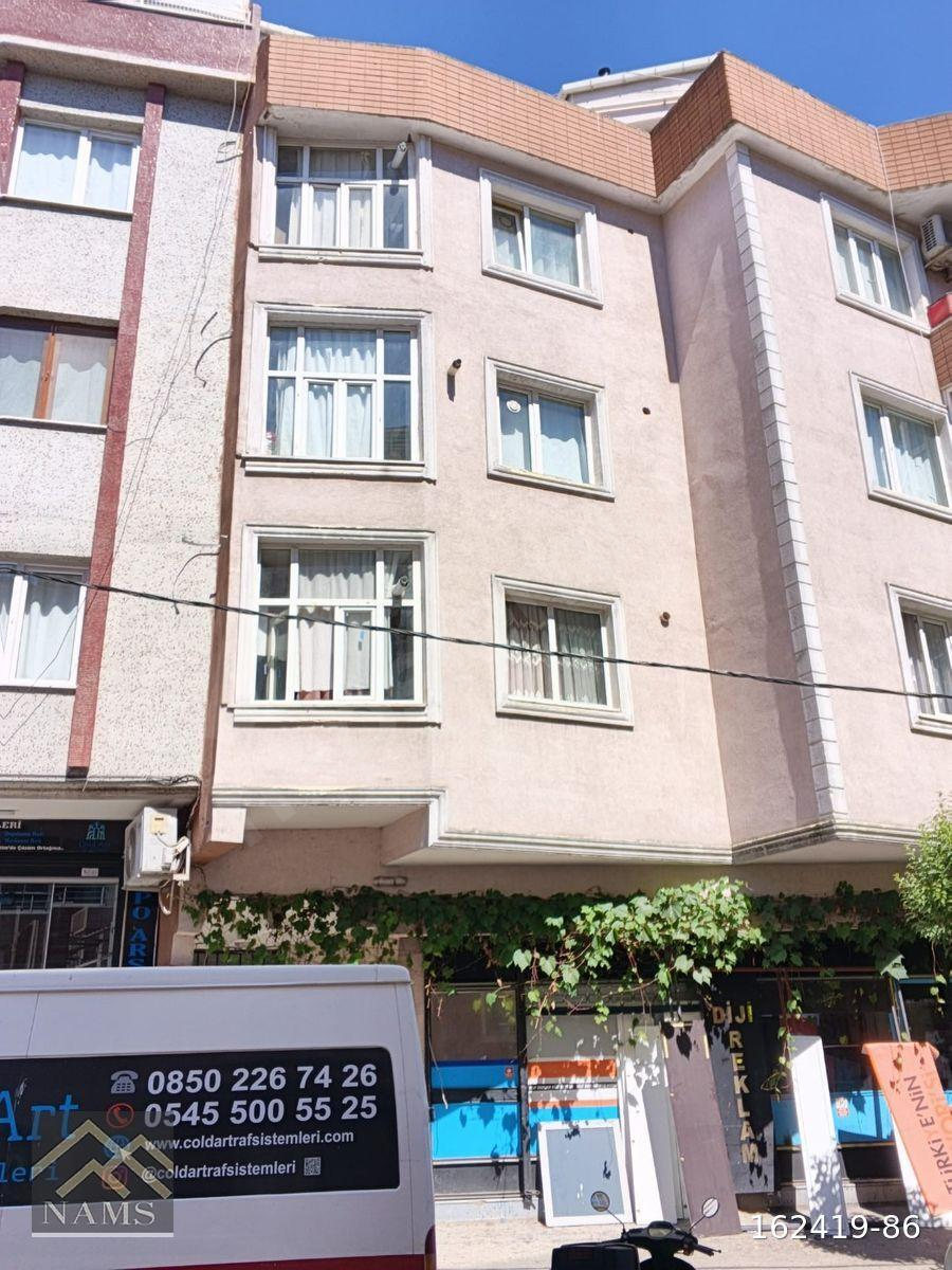 Avcılar Gümüşpala İbb Metrobüse Çok Yakın satılık 2+1.1 Kat 90 m2 Daire