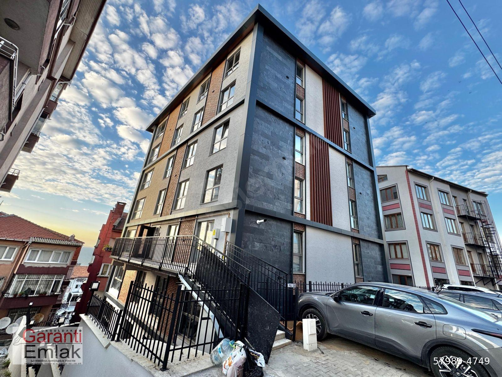 ZONGULDAK GARANTİ EMLAK'TAN BAHÇELİEVLER FUNDA SK YENİ BİNADA 1+1 SATILIK DAİRE