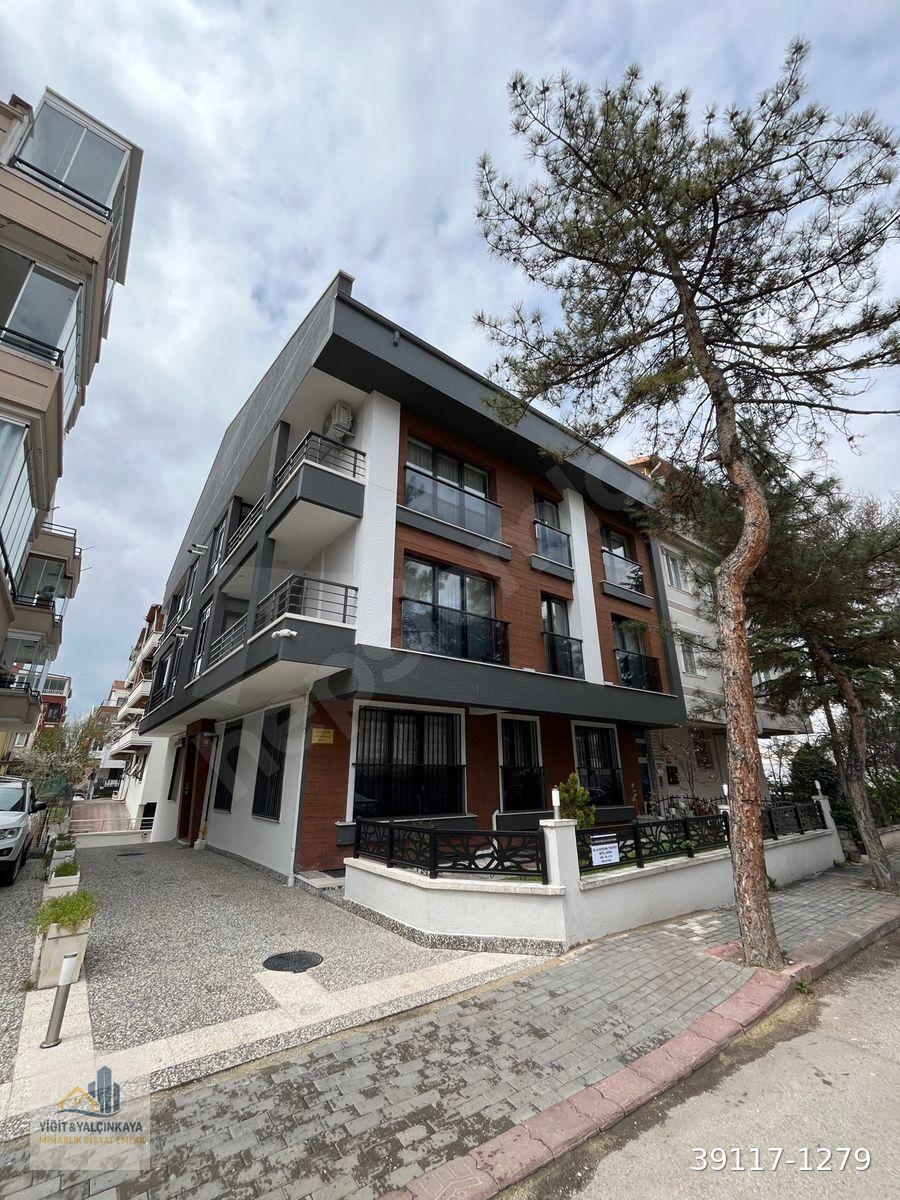 YALÇINKAYADAN GAZİ MAHALLESİ AYSU SOKATA 1+1 AMERİKAN MUTFAKLI BEYAZ EŞYALI SIFIR DAİRE