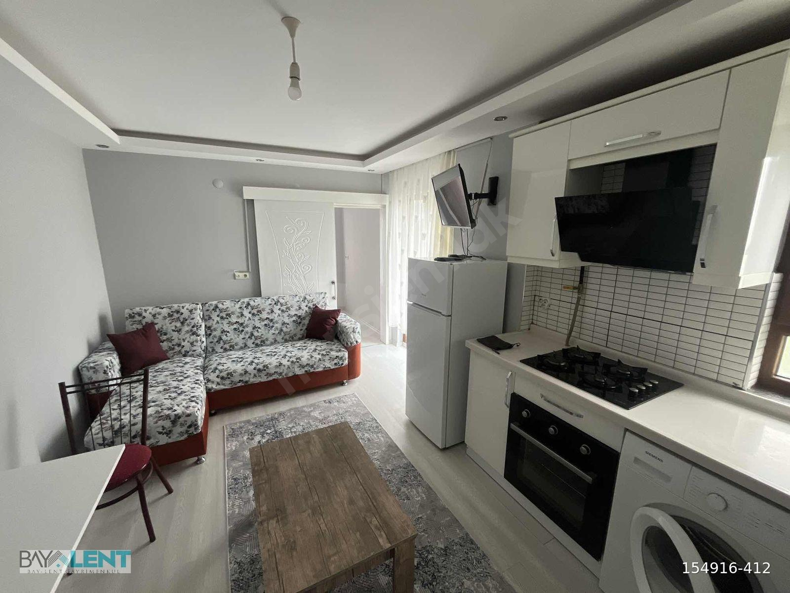 Anayol üzeri 1+1 kiralık eşyalı asansörlü daire
