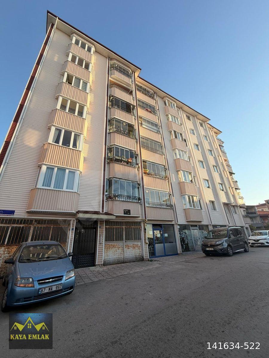 KAYA EMLAK'TAN BAHÇELİEVLERDE GENİŞ FERAH 3+1 SATILIK DAİRE