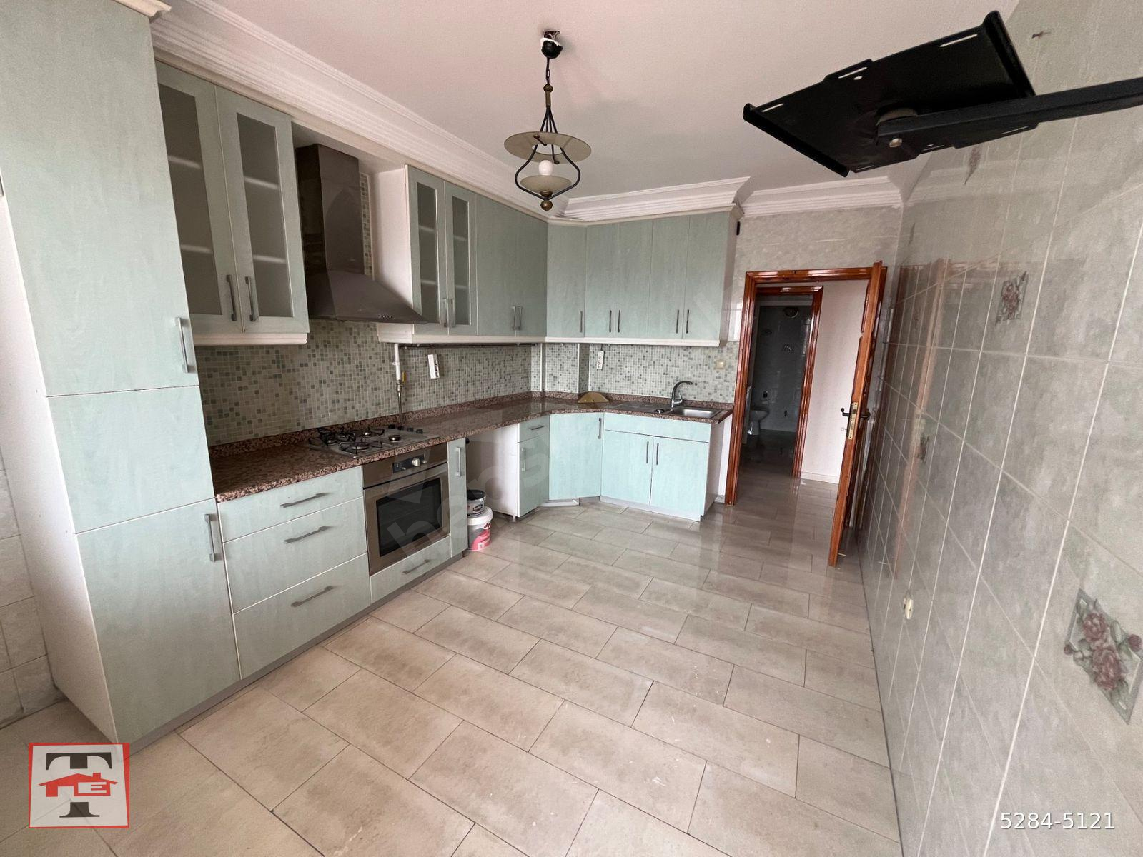 TUNCER'DEN SATILIK DAİRE