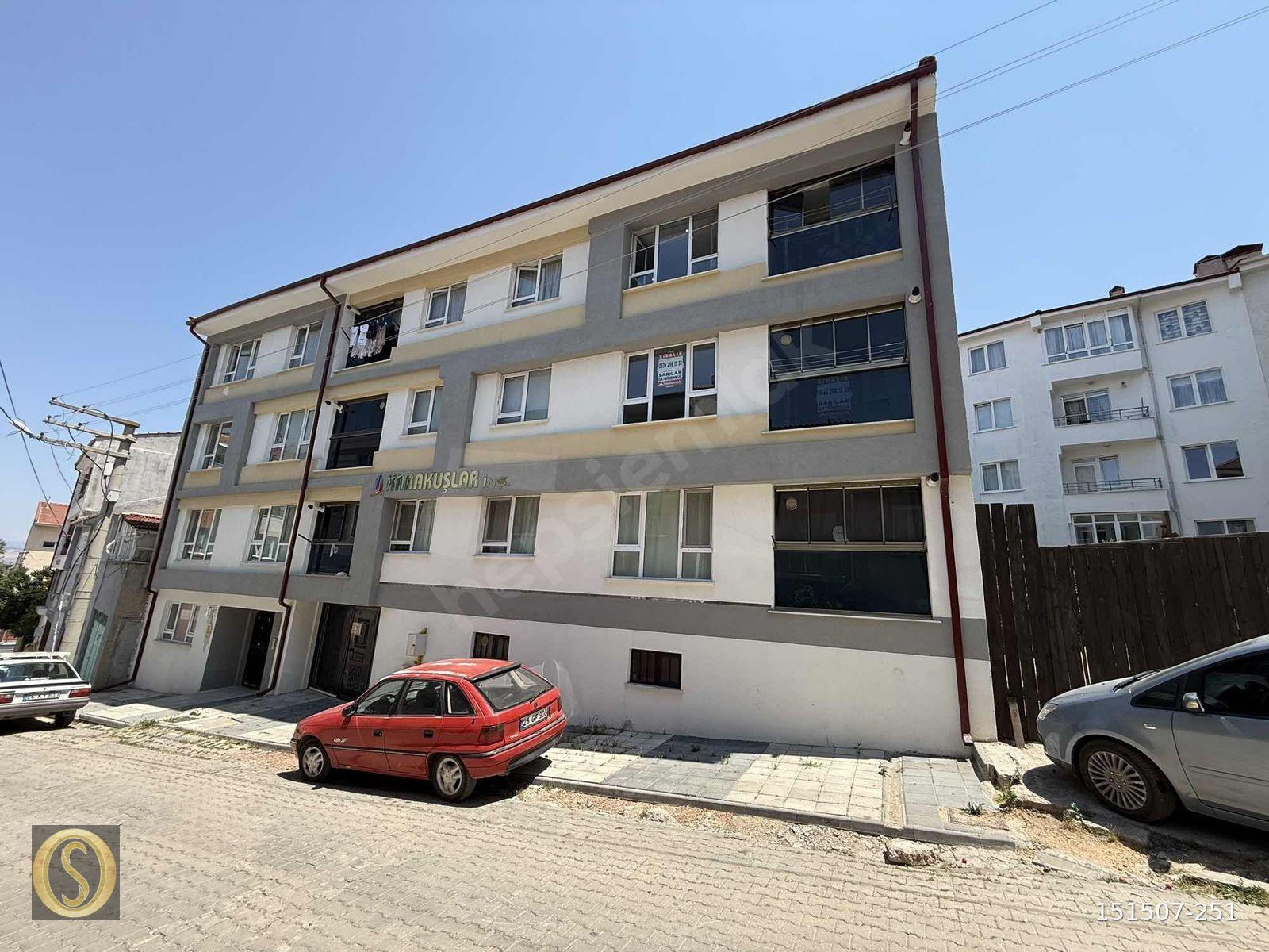 SARILAR GAYRİMENKUL 2+1 KİRALIK ARAKAT DAİRE ASANSÖRLÜ