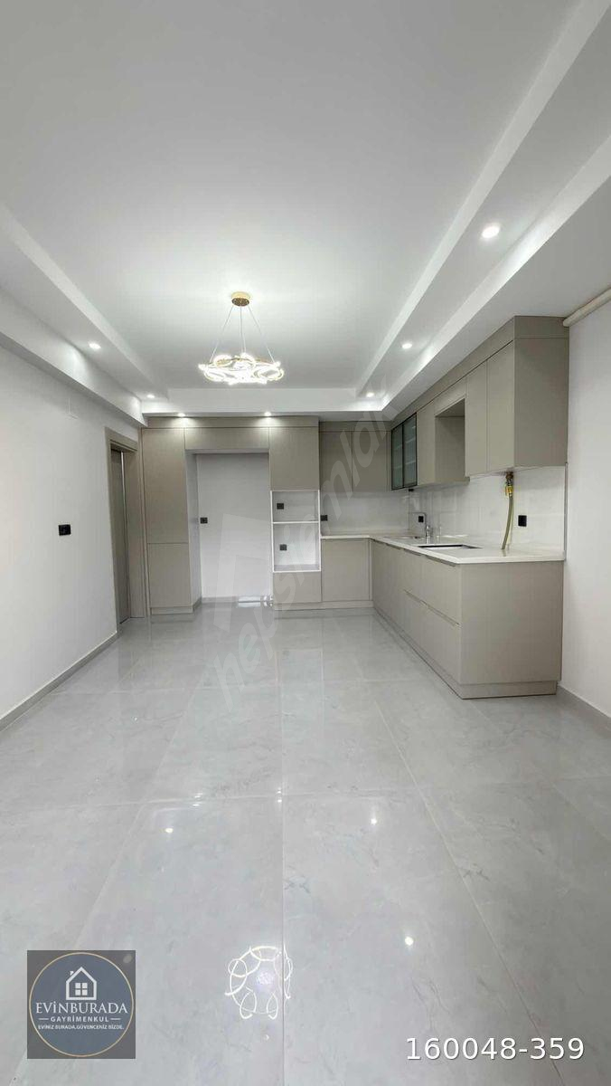 ERGENEKON MAHALLESİNDE SIFIR 155 m² 3+1 SATILIK DAİRE