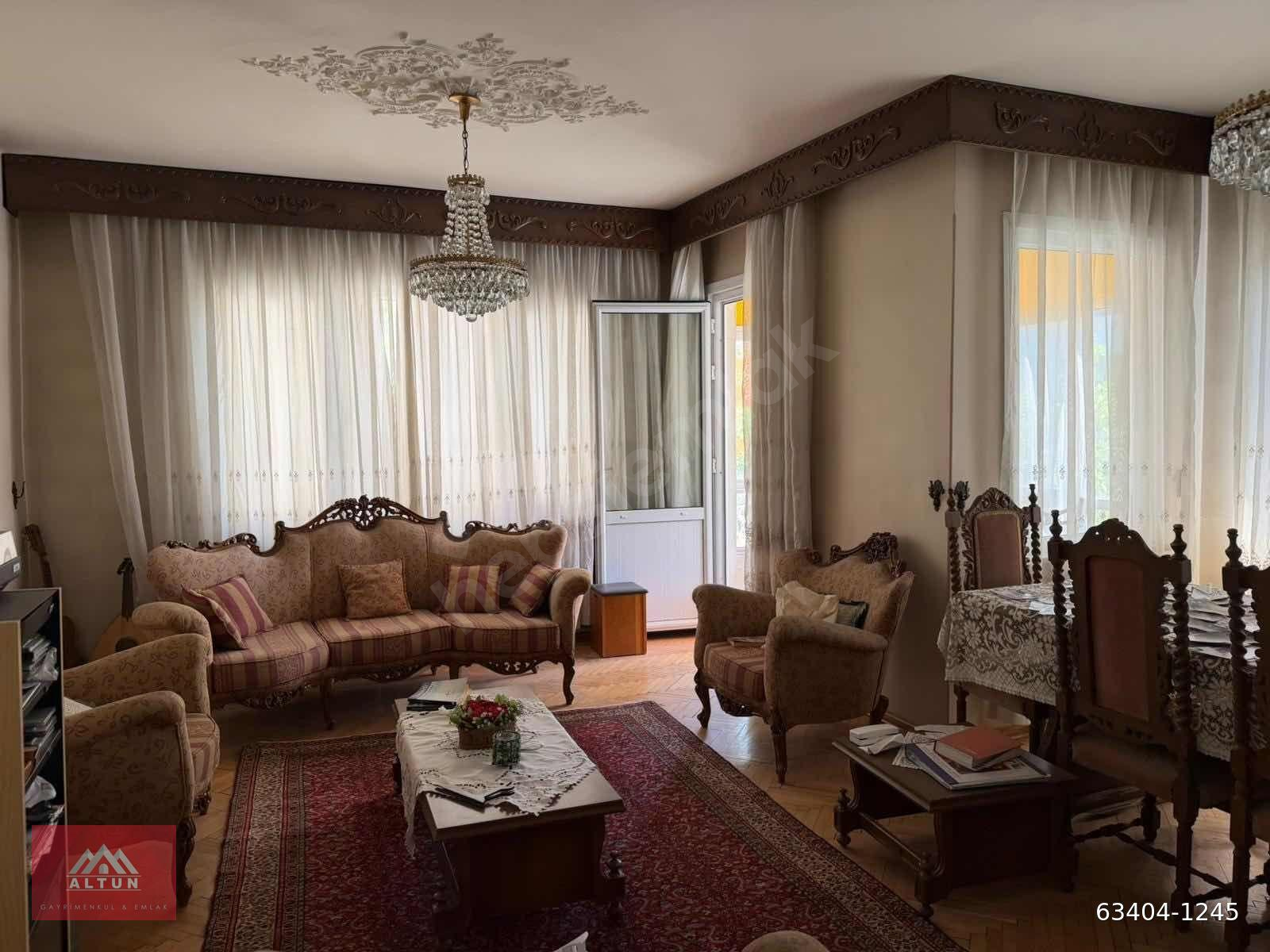Altun gayrimenkulden zuhuratbabada Kiralık Boş 3+1
