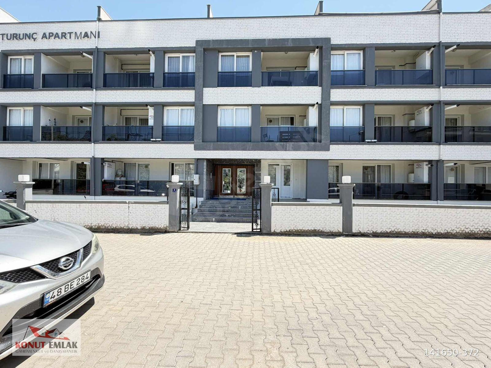 İSABEYLİDE TURUNÇ APART 2+1 DOĞALGAZLI FULL EŞYALI SATILIK DAİRE