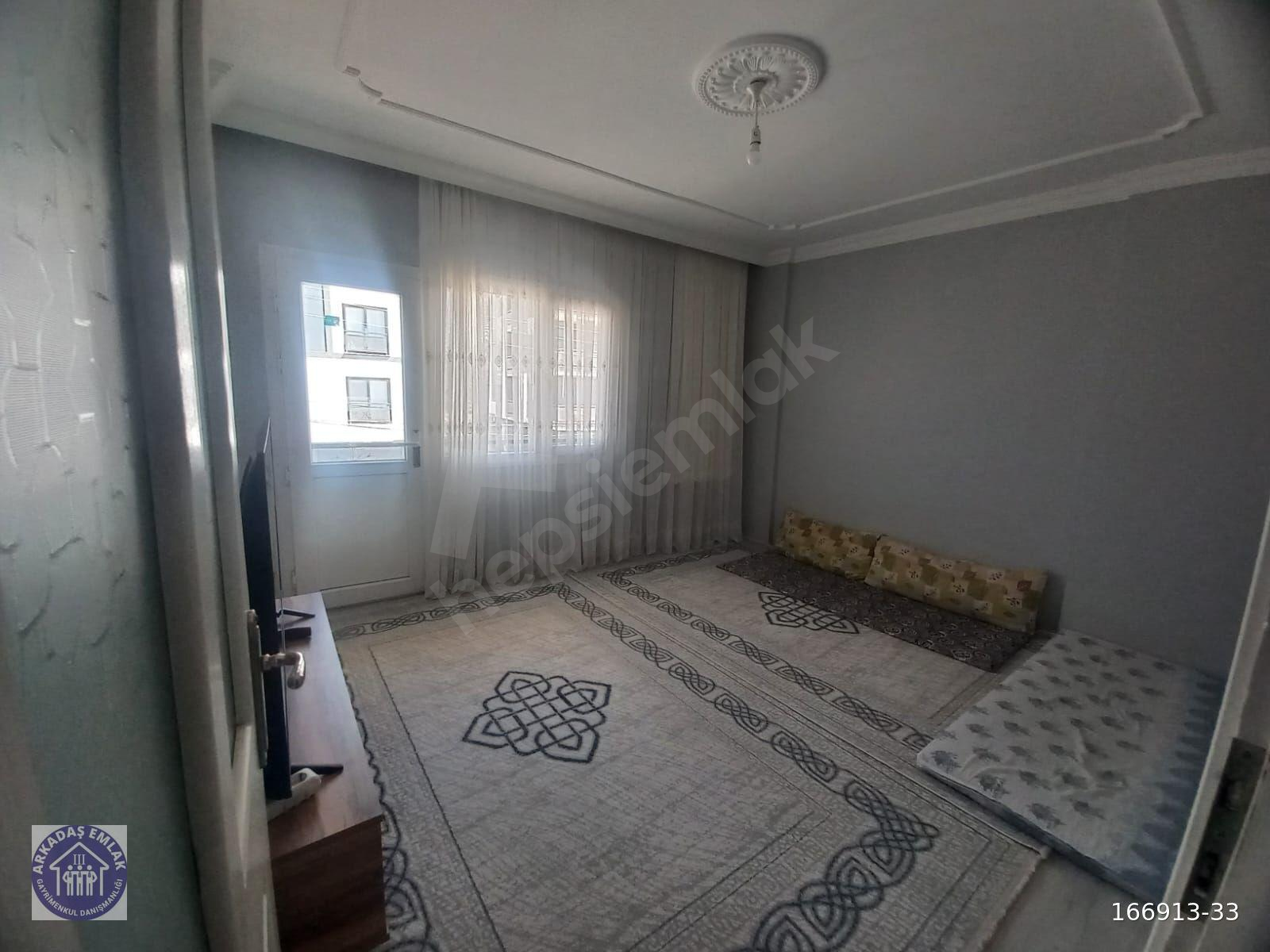 M. KEMAL MAH. ZEMİN ÜSTÜ KÖŞE KONUMDA 3+1 GENİŞ DAİRE