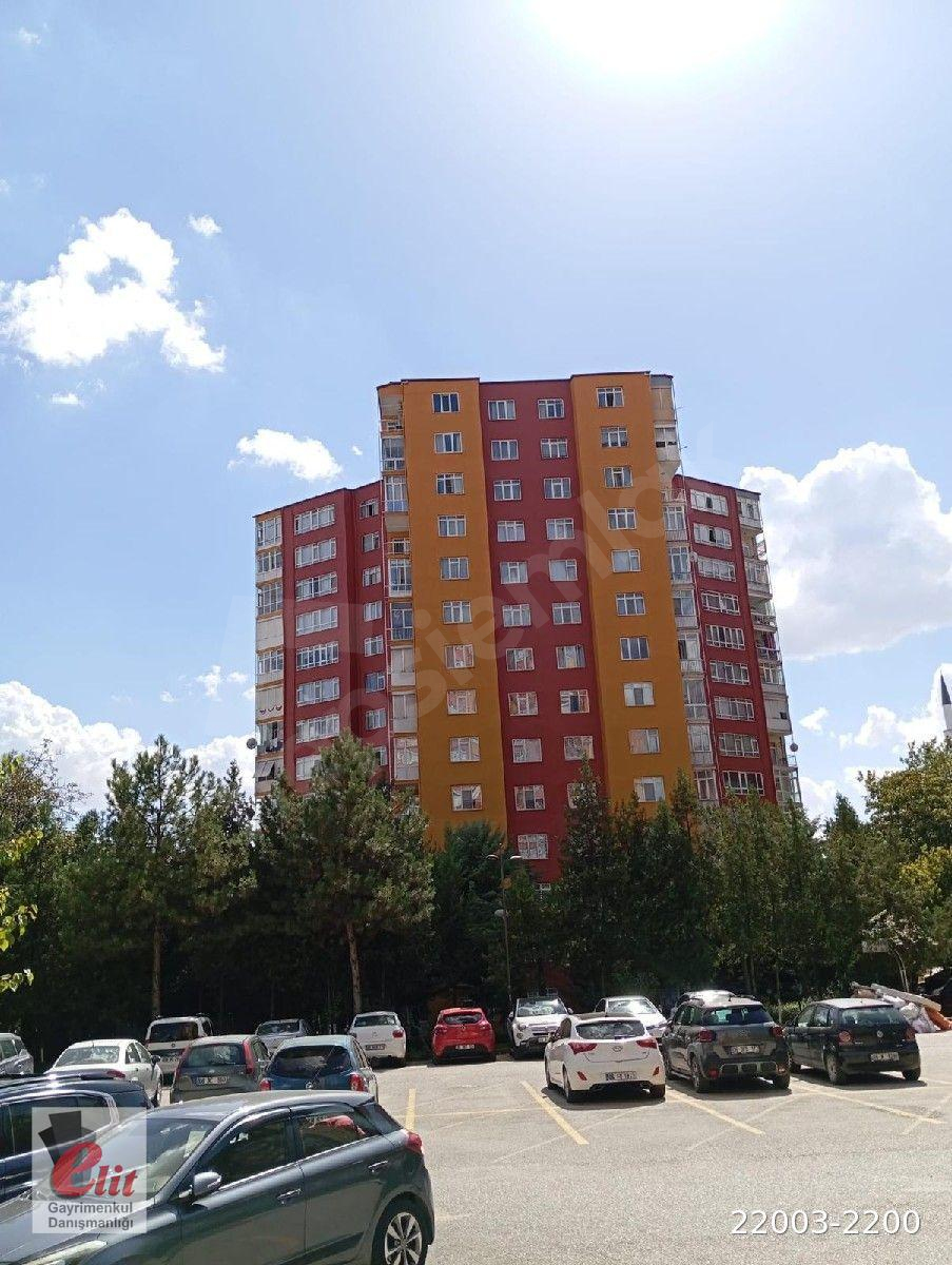 Yenimahelle Havacılar Sitesinde 3+1 Bakımlı, Manzaralı, 6. Katta Satılık Daire