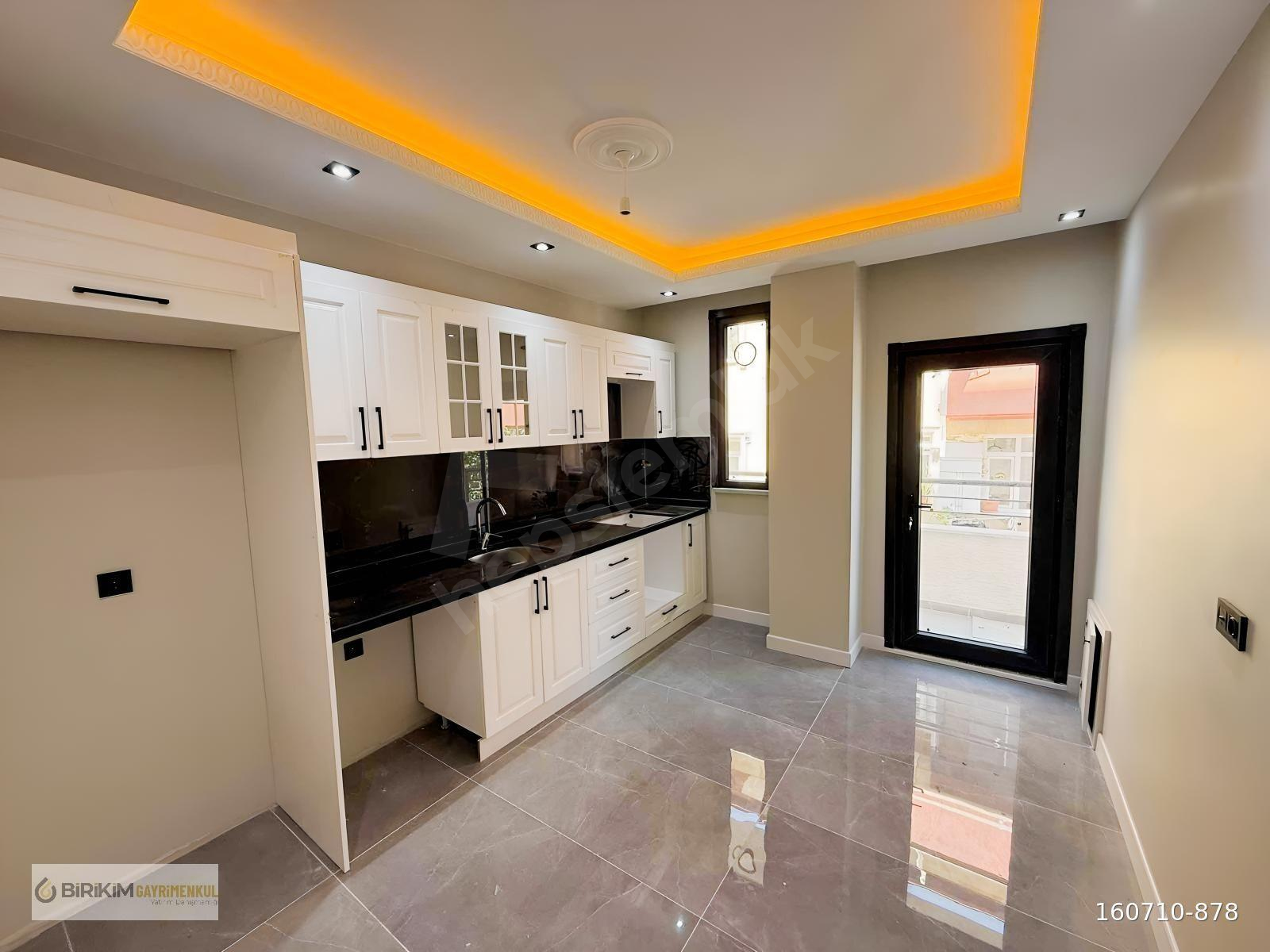 DARICA ISTASYON CADDESI'NE YAKIN 2+1 95m² LÜKS ASANSÖRLÜ ARAKAT