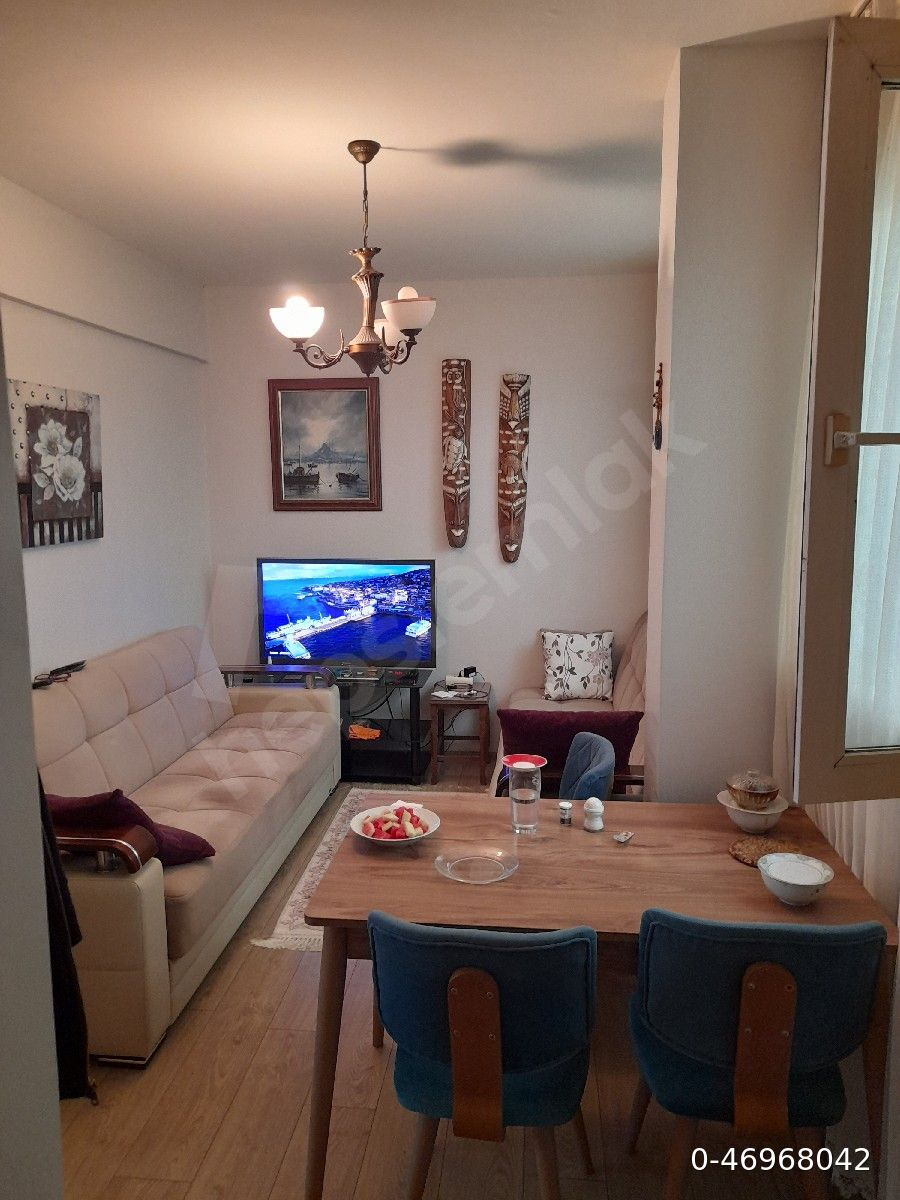 (YABANCI UYUMLU KADINA) ÖZEL ODA 10.000 / 2 KİŞİLİK ÖZEL ODA 14.000. AÇIKLAMAYI OKUYUN