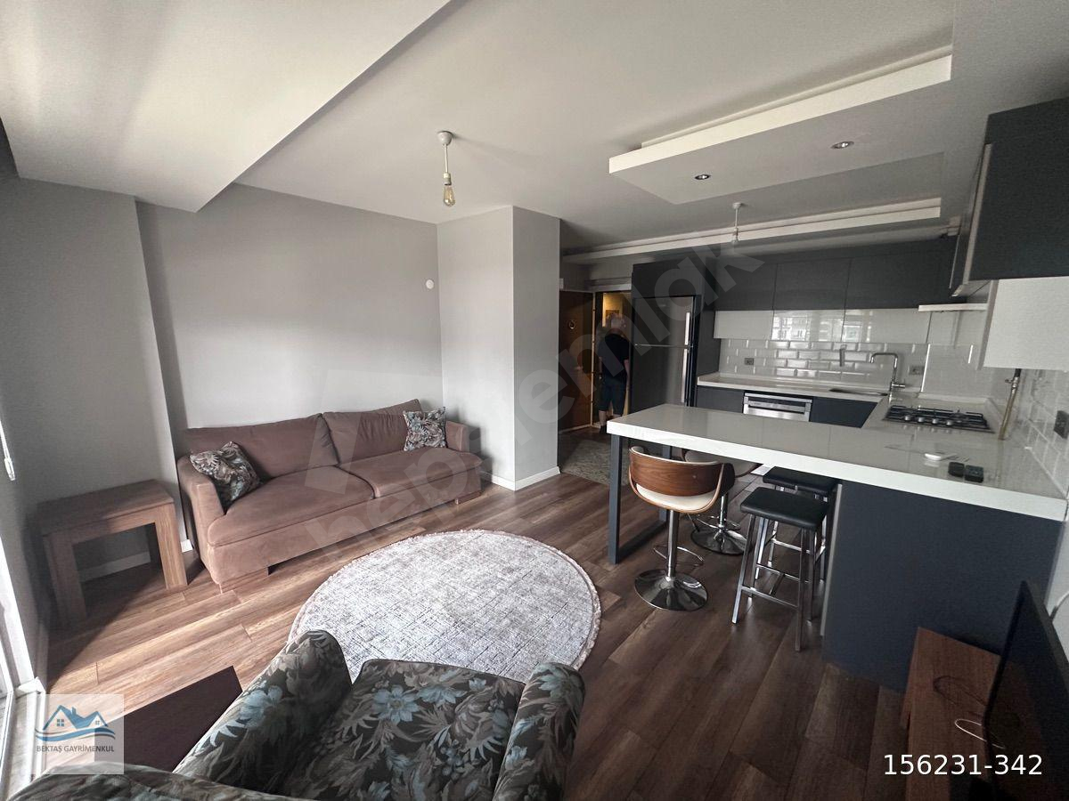 TRAMVAYA CEPHE LÜKS EŞYALI 1+1 DAİRE
