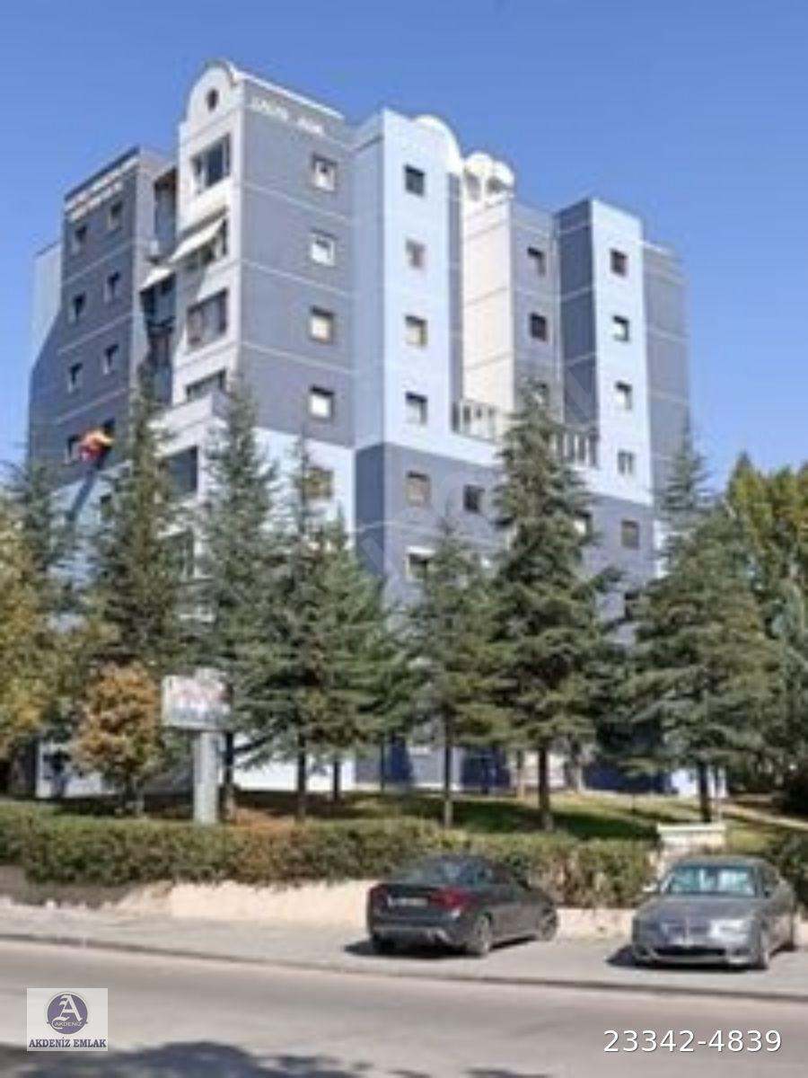 3. BALKONLU ERYAMANDA 2,5+1 BAĞIMSIZ SALON METROYA YÜRÜME MESAFESİNDE