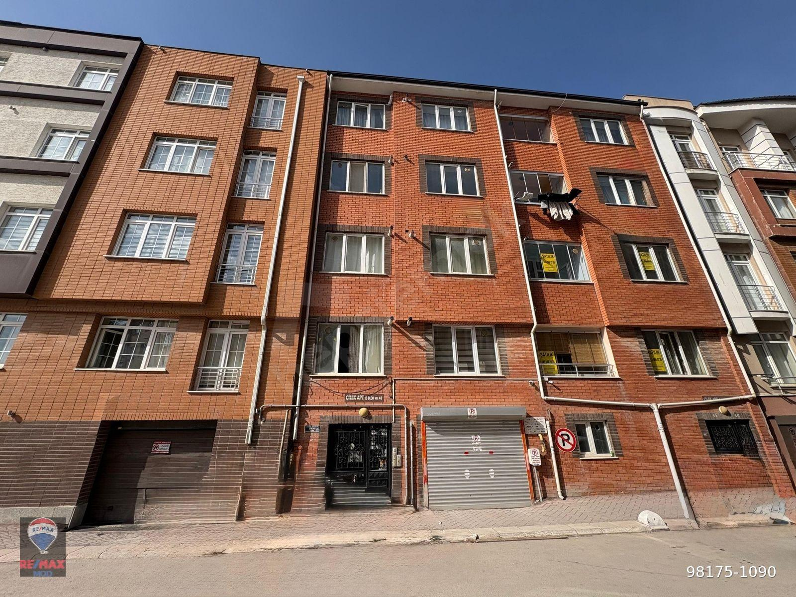 YENİBAĞLARDA 1+1 GÜNEY CEPHE ARA KAT KİRALIK DAİRE.