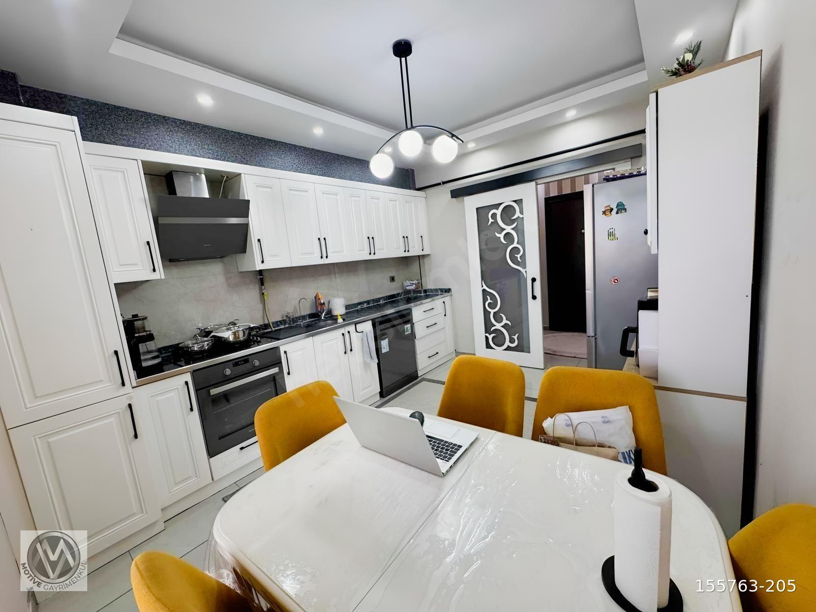 MOTİVE GYMDEN NARLITEPEDE SIFIR AYARINDA 2+1 FIRSAT DAİRE!