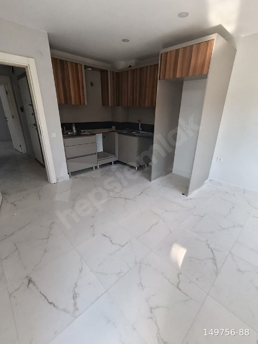 KİRALIK ÇAMLIBEL MAH.1+1 AYRI MUTFAK GENİŞ TRANWAYA 100 METRE Y.GİRİŞ DAİRE