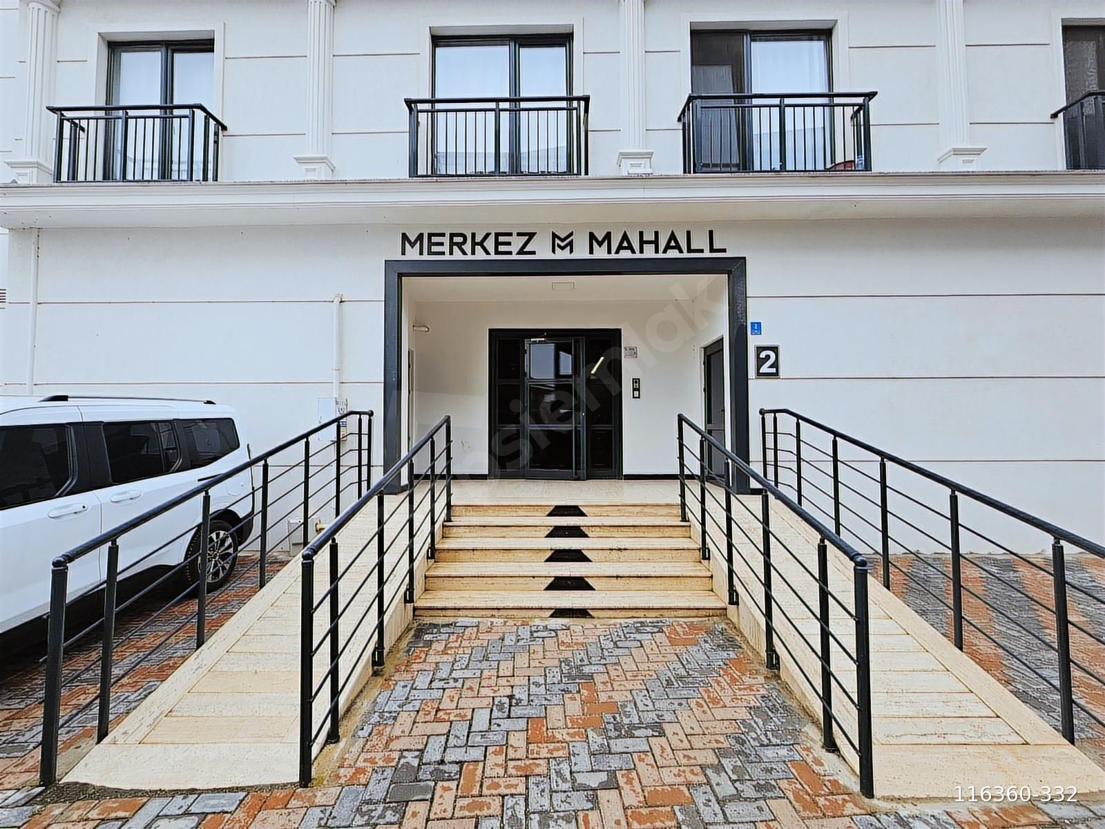 HÜRRİYET MAHALLESİ ANA CADDE ÜZERİNDE KİRALIK 1+1 SIFIR OFİS