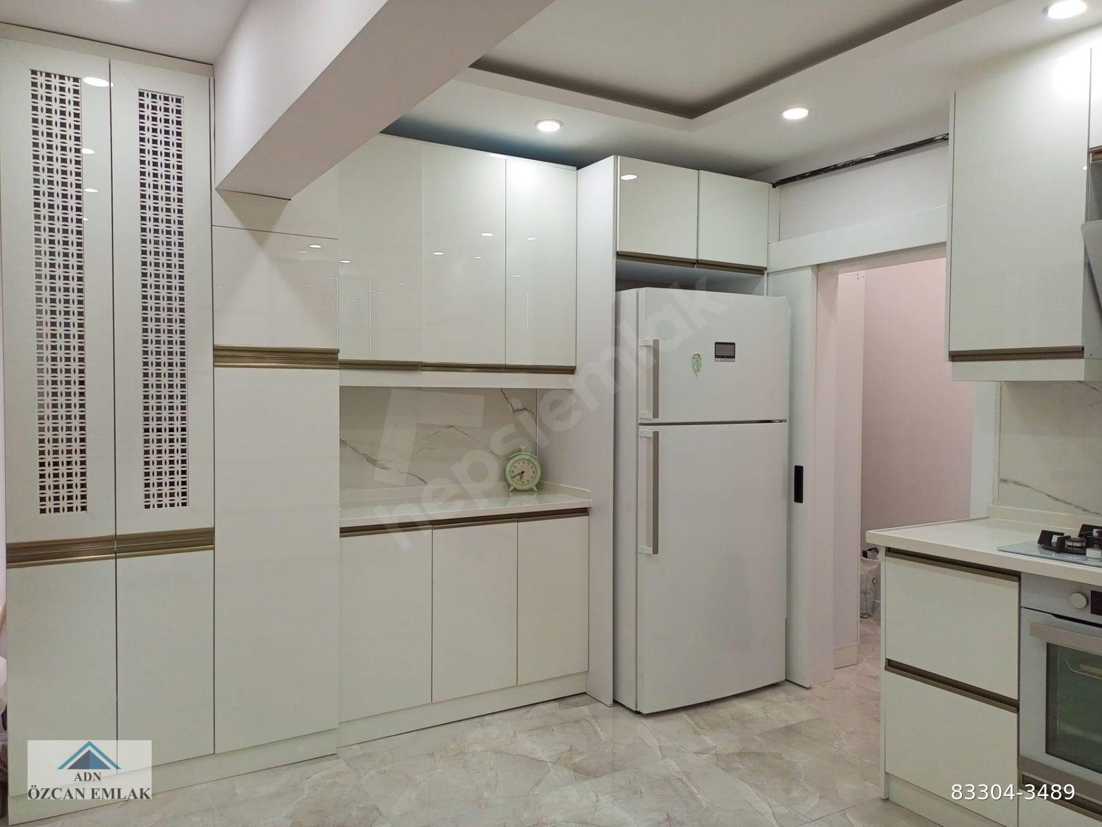 AYDINLIKEVLERDE 140 M2 3+1 1.KAT ÖN CEPHE BAĞIMSIZ SALONİÇİ VE DIŞ YALITIM FULL YAPILI SATILIK DAİRE