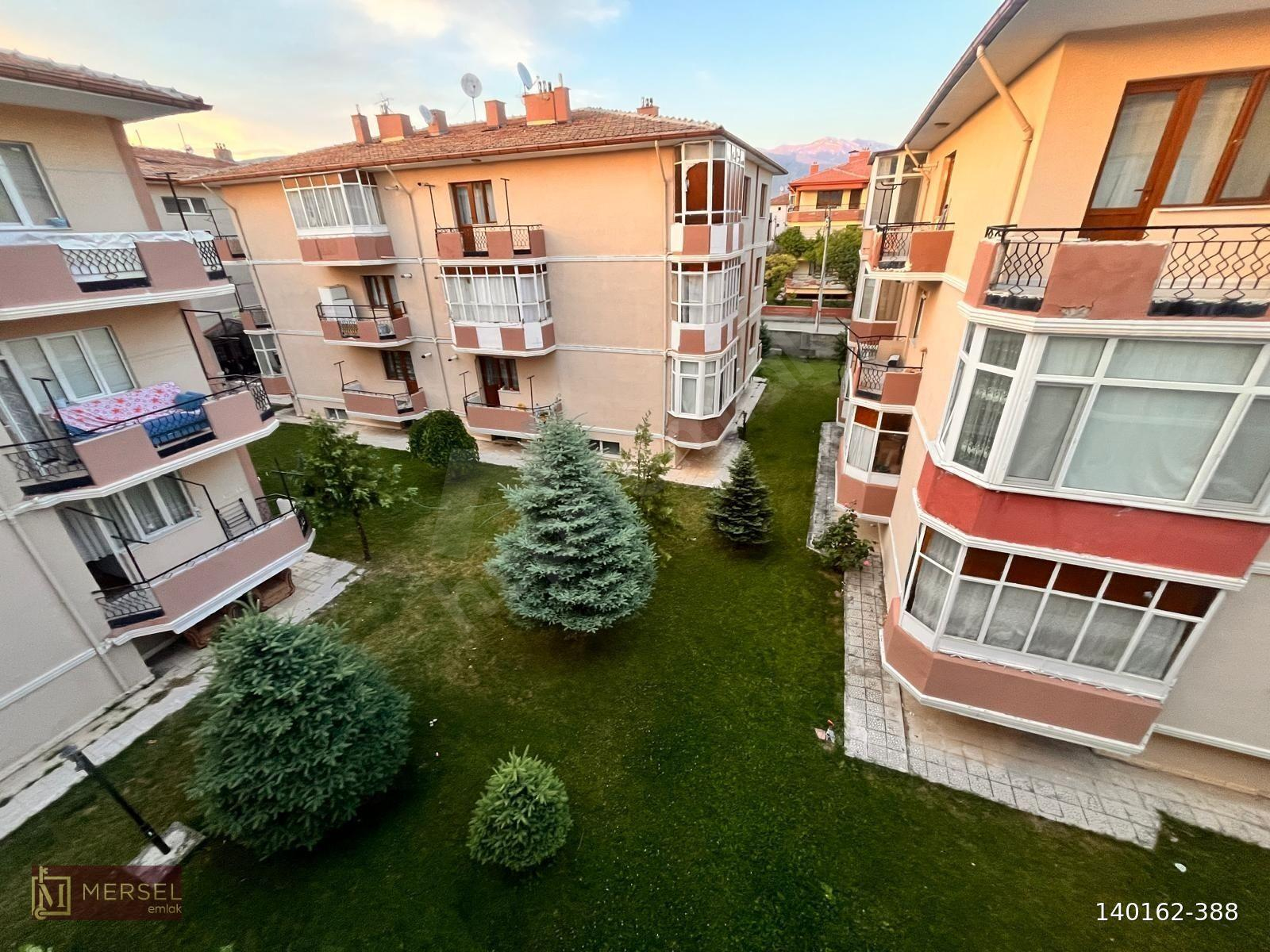 MERSEL EMLAK'tan YAVUZSELİM MAH.DOĞ.KENT SİT SAT.3. KAT 3+1 DAİR