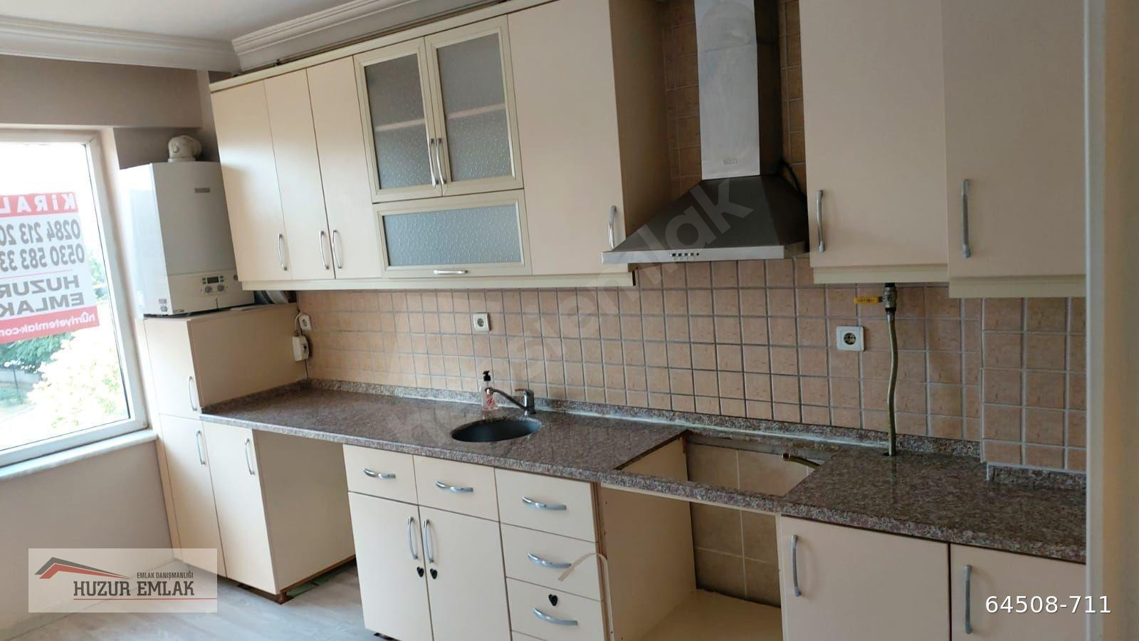 FATİH MAH KİRALIK DAİRE ARA KAT 4+1 170 M2 ASANSÖRLÜ