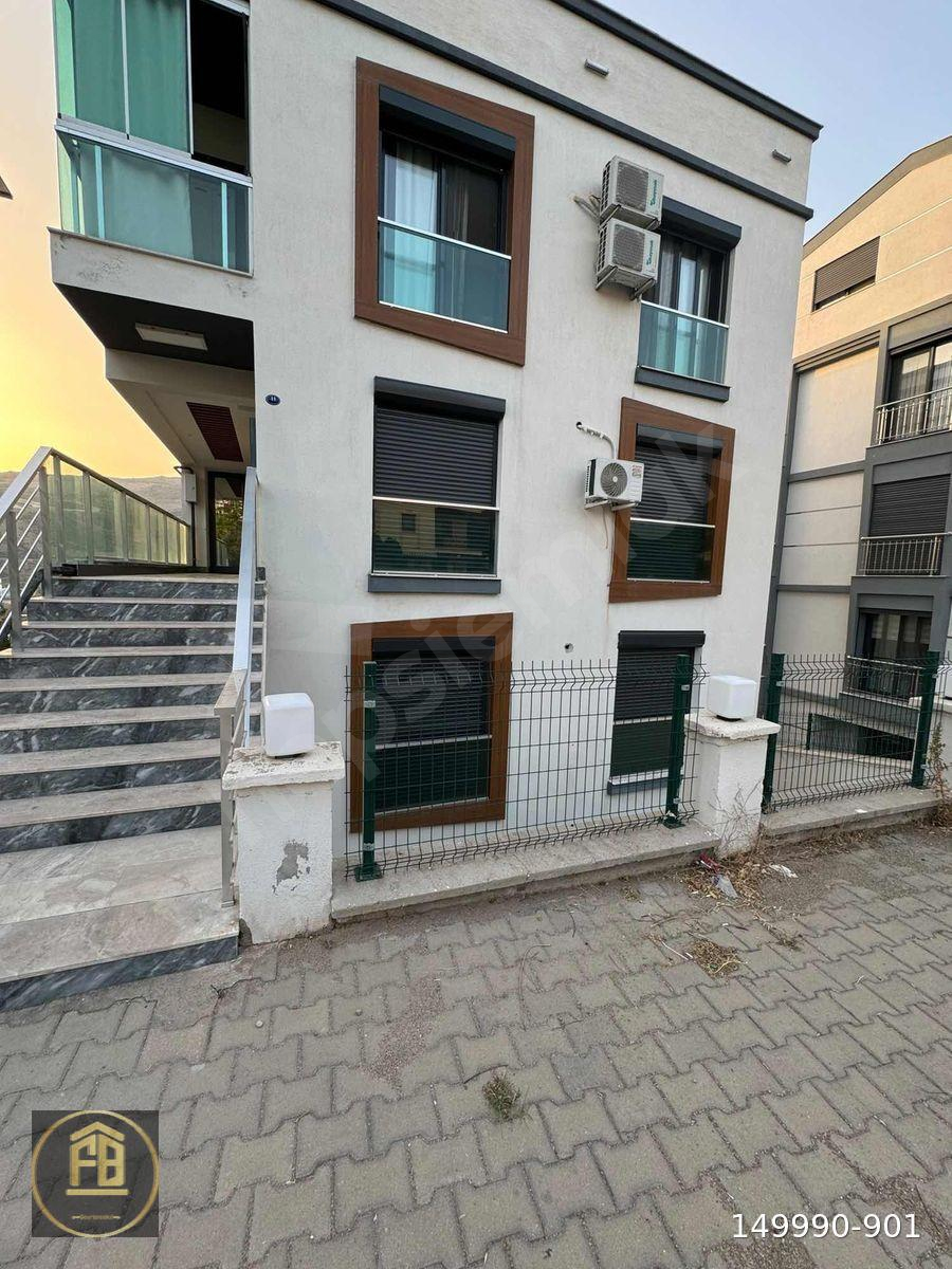 BORNOVA ATATÜRK MAHALLESİNDE KİRALIK 3+1 DAİRE