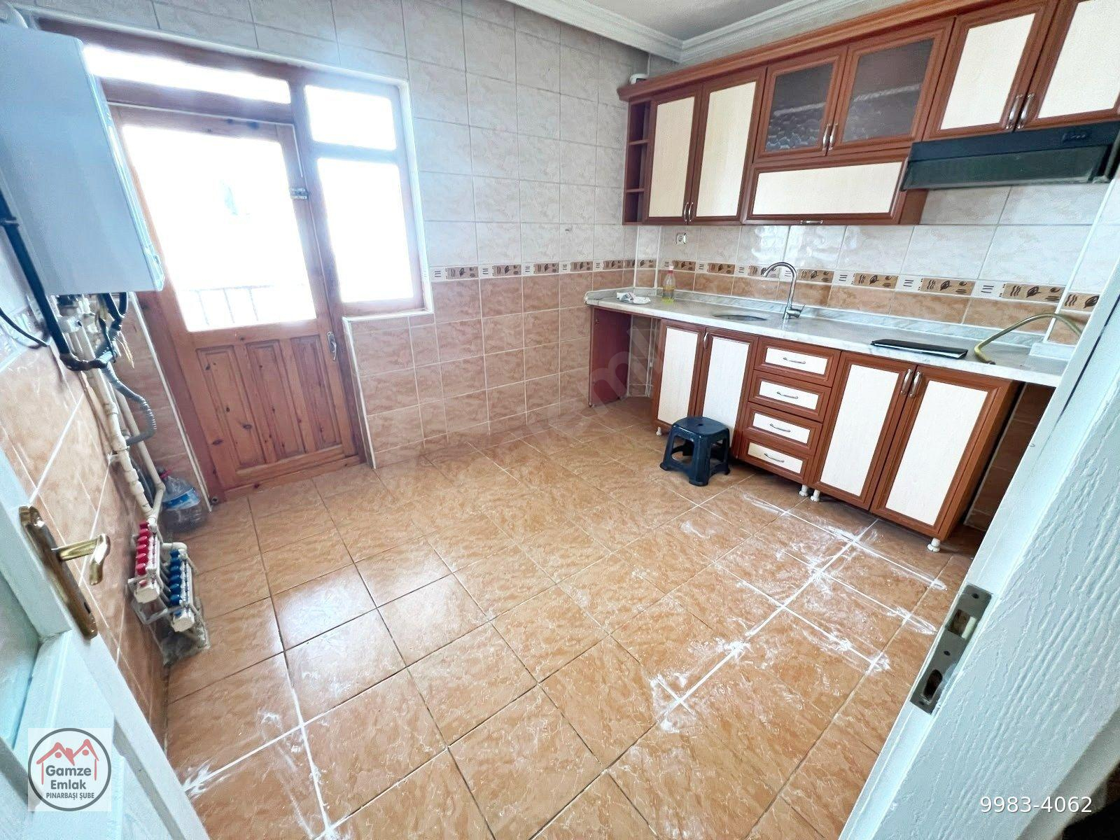 GAMZE EMLAK'TAN MALAZGİRT'TE 125m² ÇİFT GENİŞ BALKONLU ARA KAT!