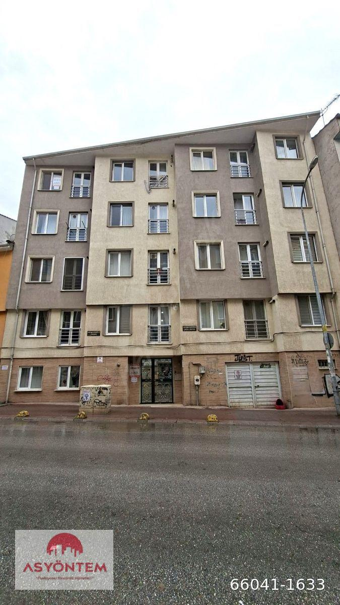 YENİBAĞLAR COLLESİUM CADDESİ'NDE GENİŞ 1+1 AYRI MUTFAKLI KİRALIK DAİRE