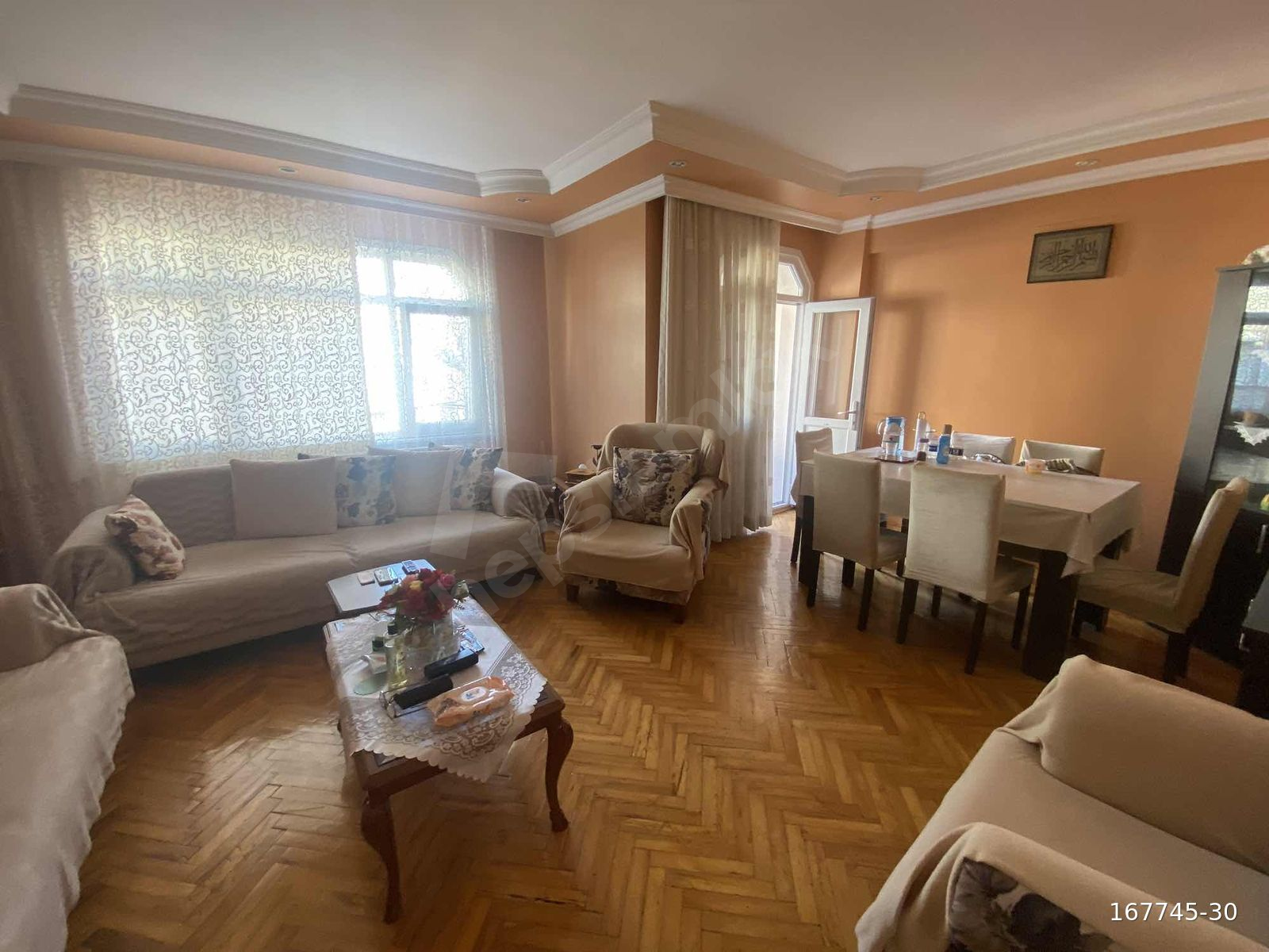 AVCILAR D. KÖŞKLER'DE SATILIK DAİRE