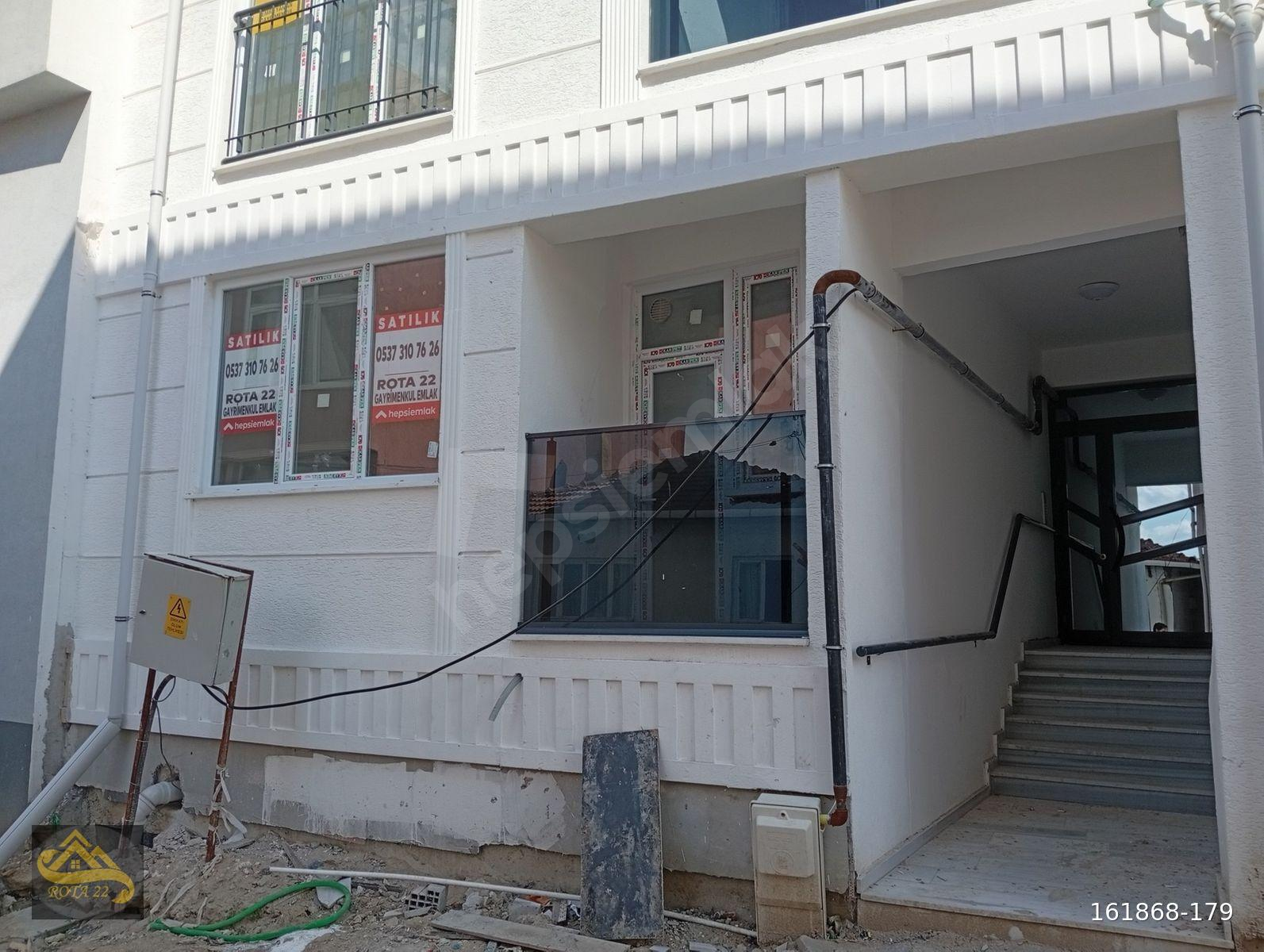 Edirne Merkez Meydan Mah'de, Otoparklı Sıfır Kiralık 2+1 Daire!