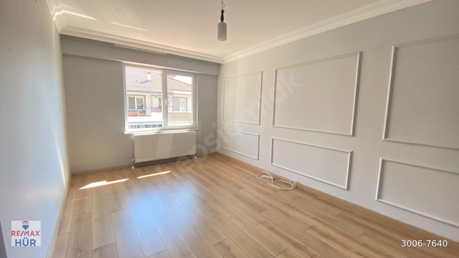REMAX HÜR ALİ KUTANİS'TEN SERDİVANDA GENİŞ 3+1 KİRALIK DAİRE
