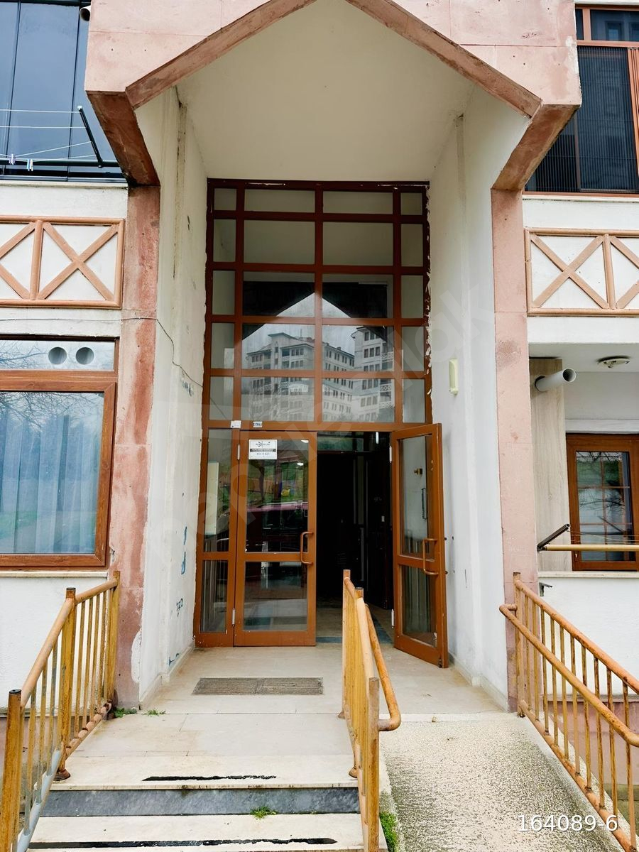 ÇİLİMLİ 2. ETAP TOKİ'DE SATILIK DAİRE.